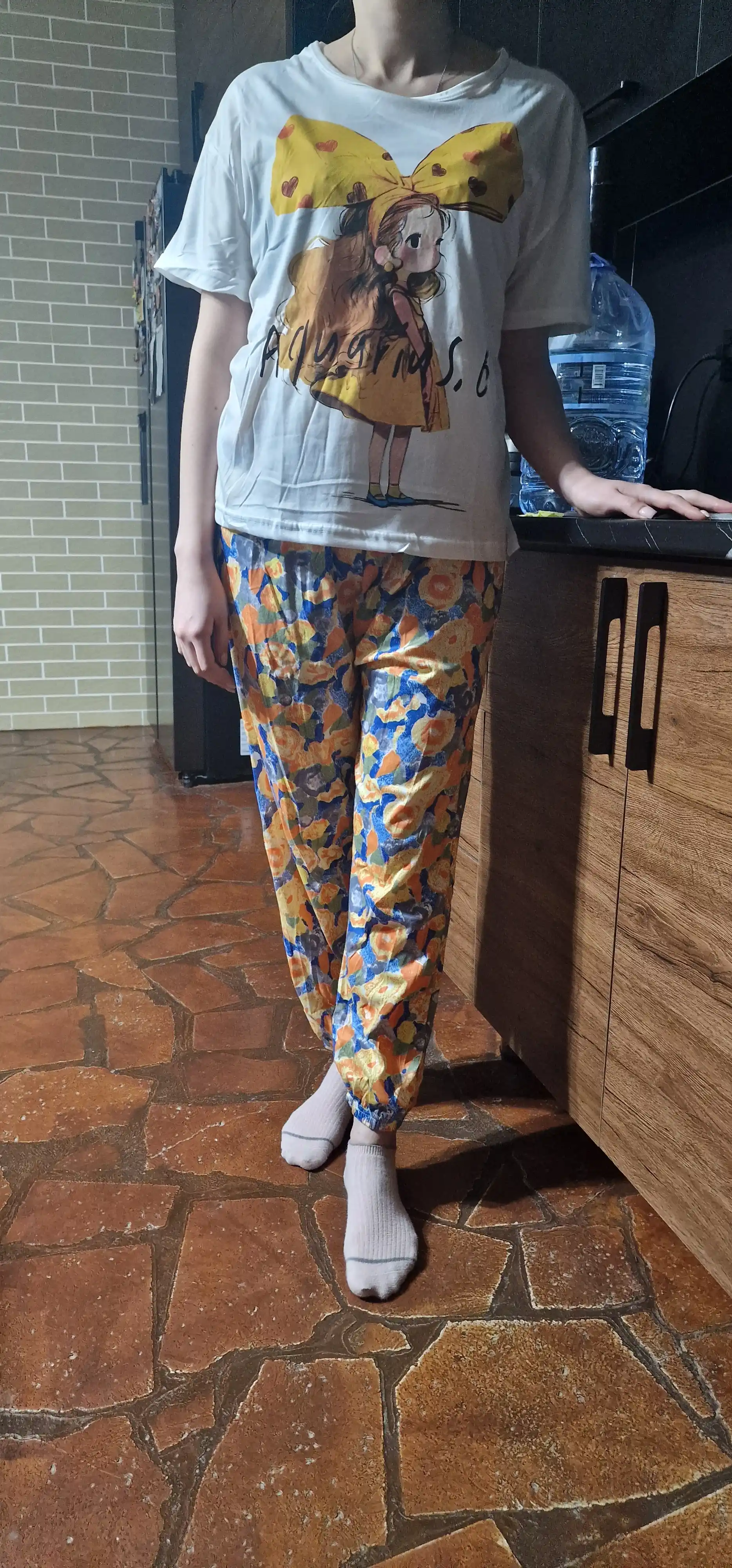 Ayollar va qizlar uchun pijama to‘plami, ko‘ylak va shim, kichik o‘lchamli