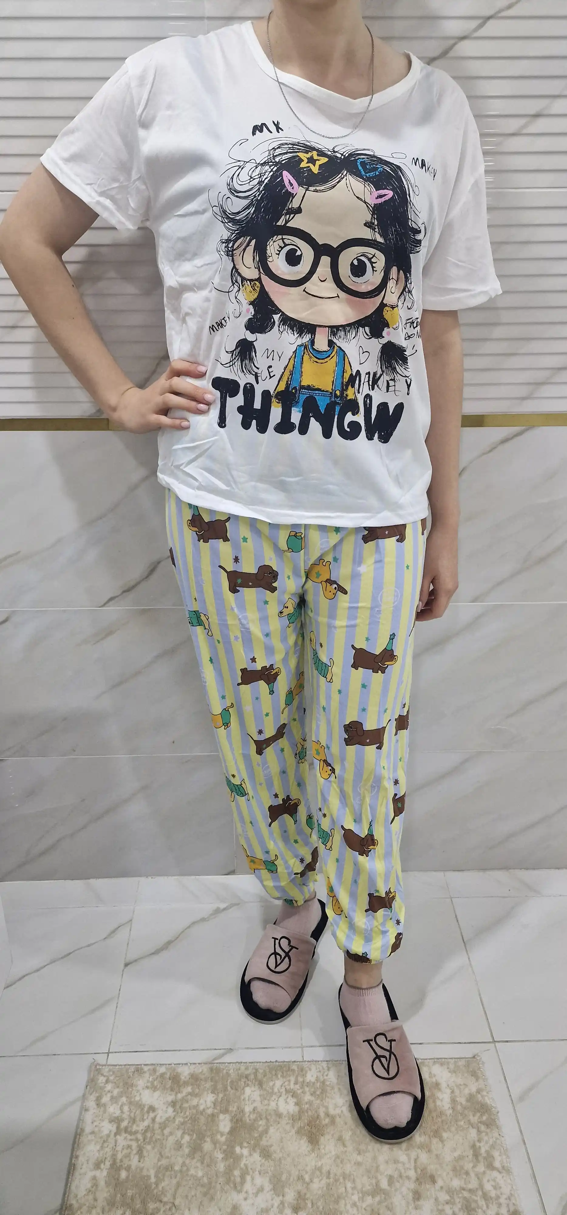 Ayollar va qizlar uchun pijama to‘plami, ko‘ylak va shim, kichik o‘lchamli