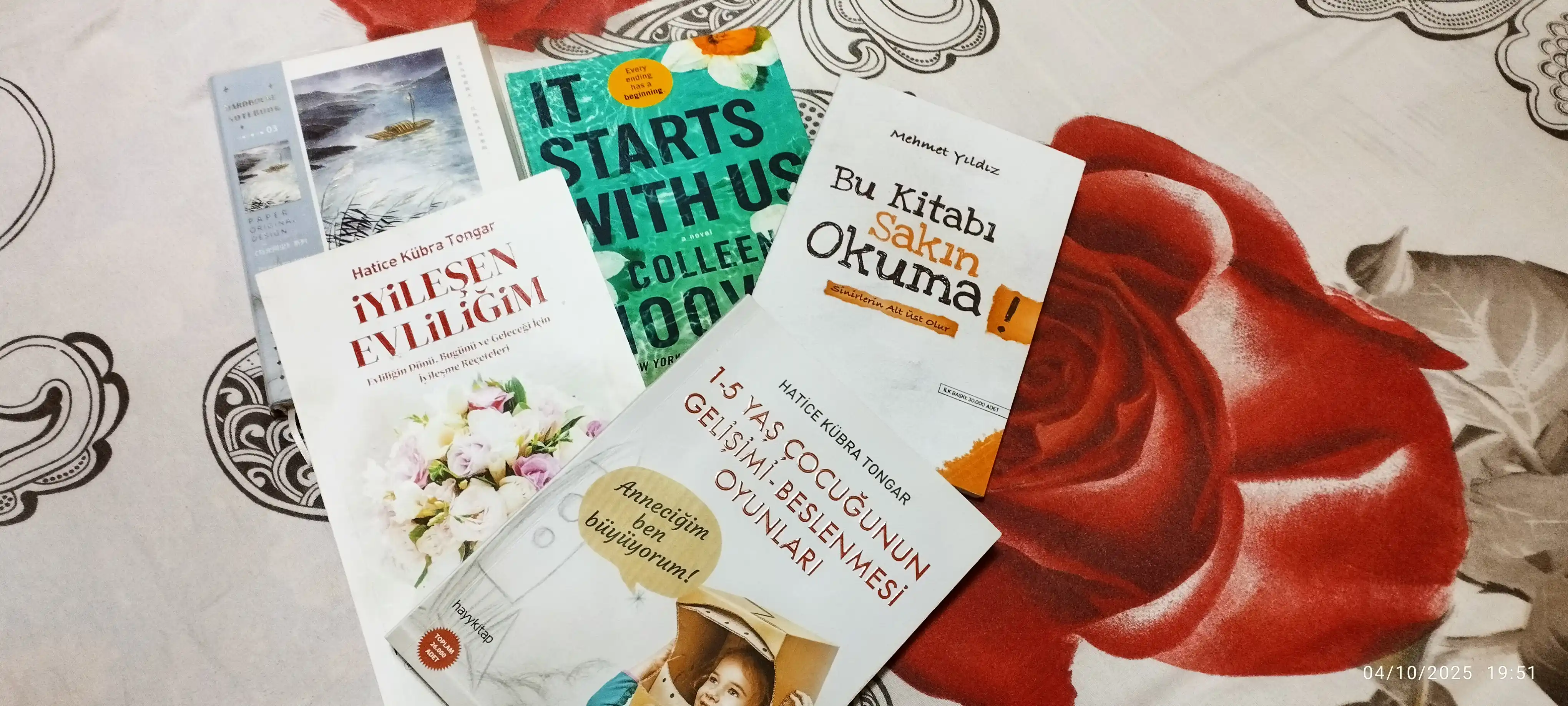 It starts with us, Colleen Hoover