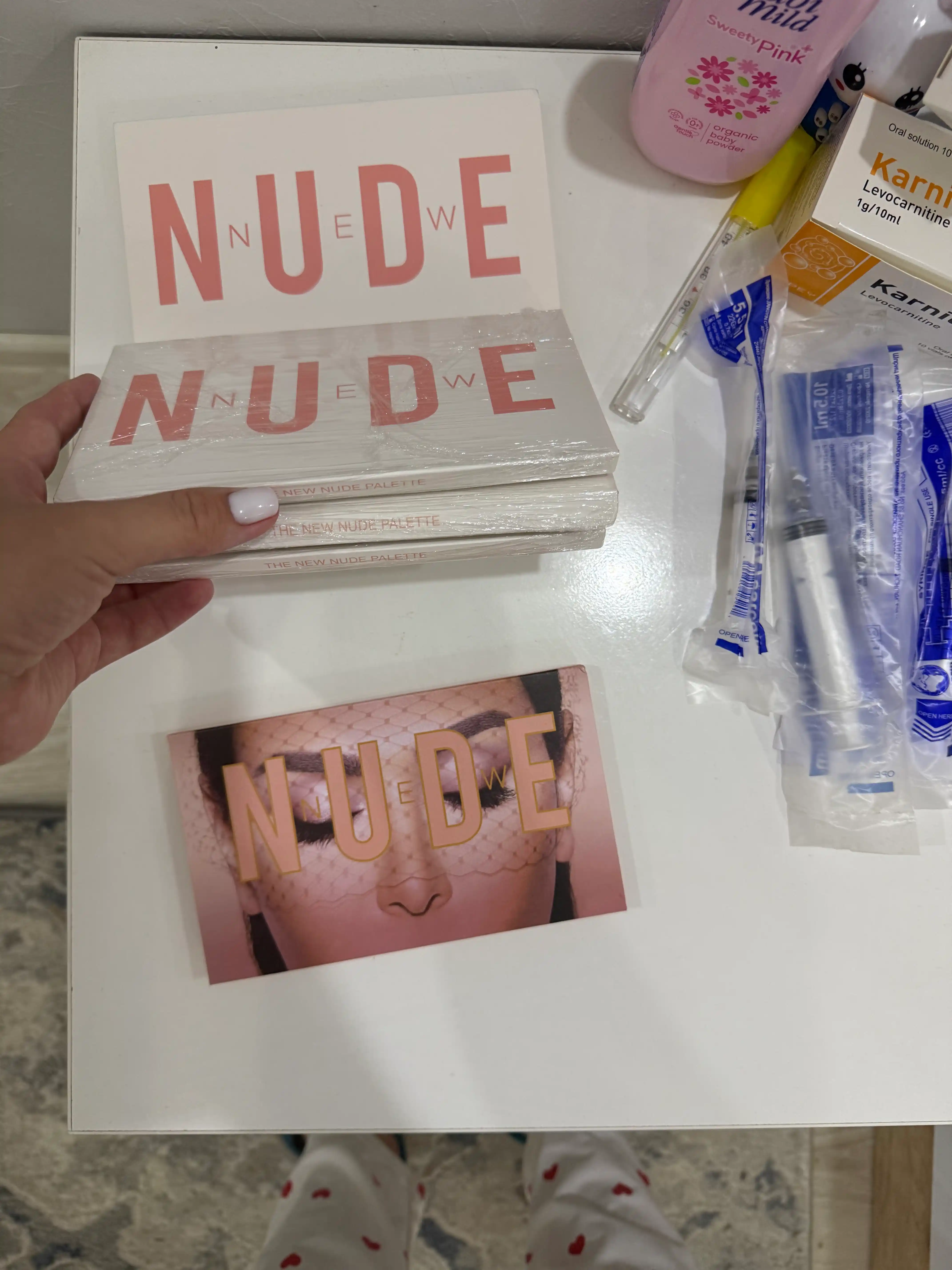 Палетка теней для век The New Nude 18 оттенков