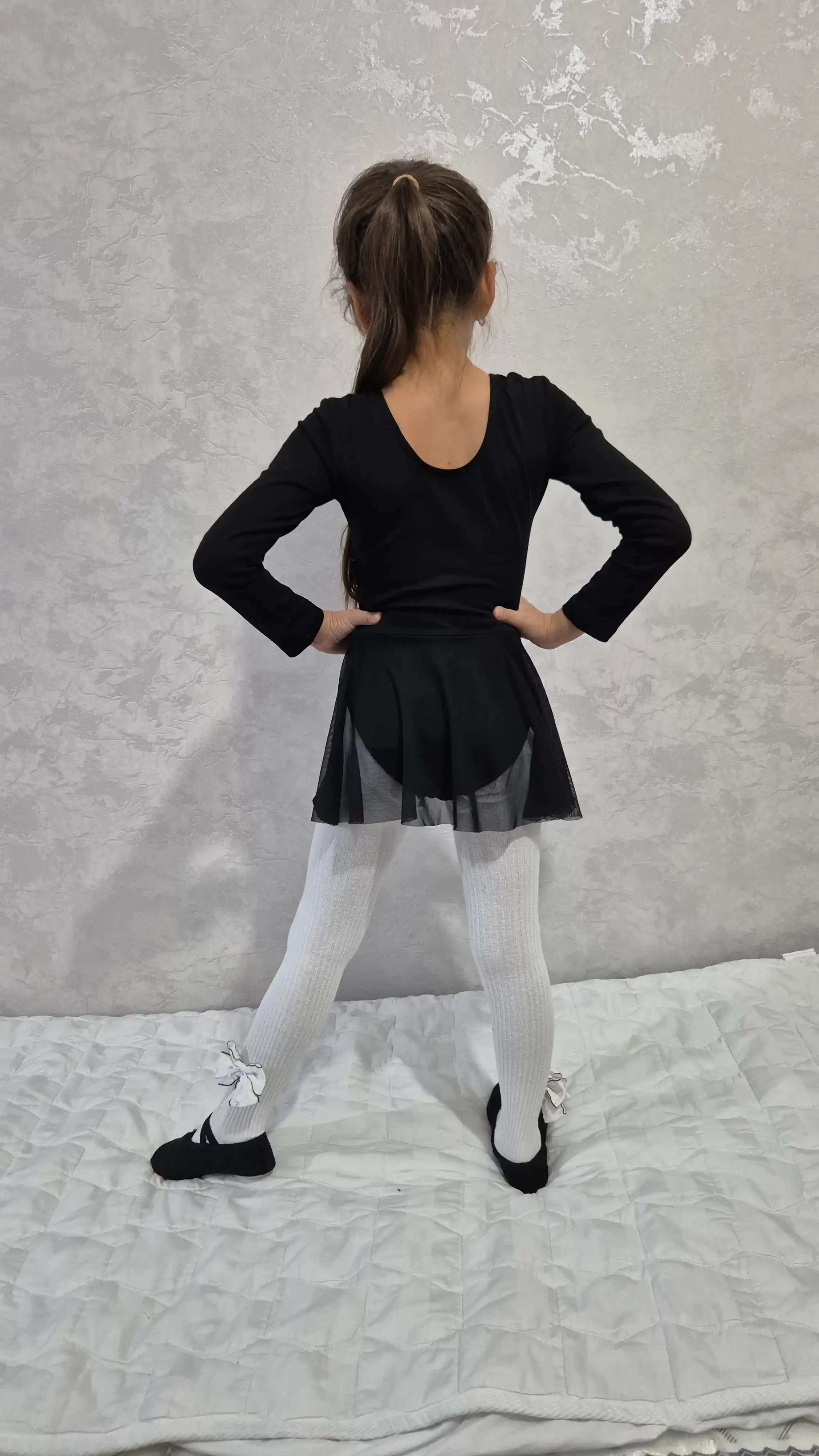 Raqs va badiiy gimnastika mashg‘ulotlari uchun FandS’dan mashg‘ulot kiyimi