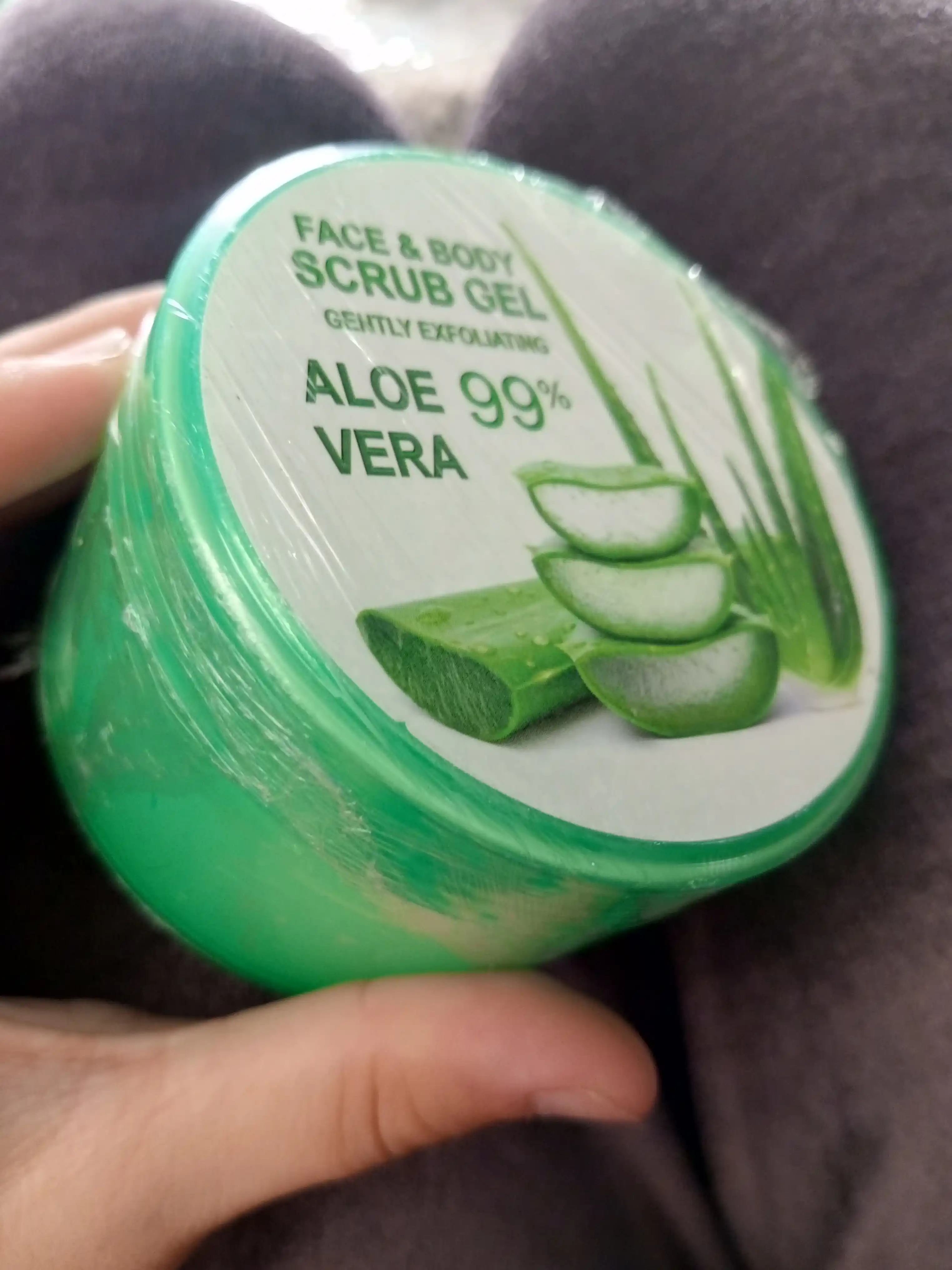Gel Aloe vera skatka, aloe ekstrakti, tozalovchi, parvarish va silliq teri uchun 120 gr