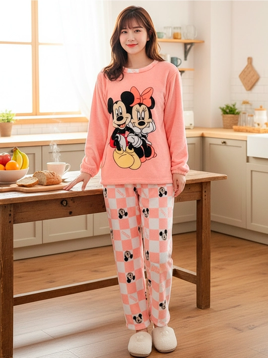 Pijama ayollar uchun