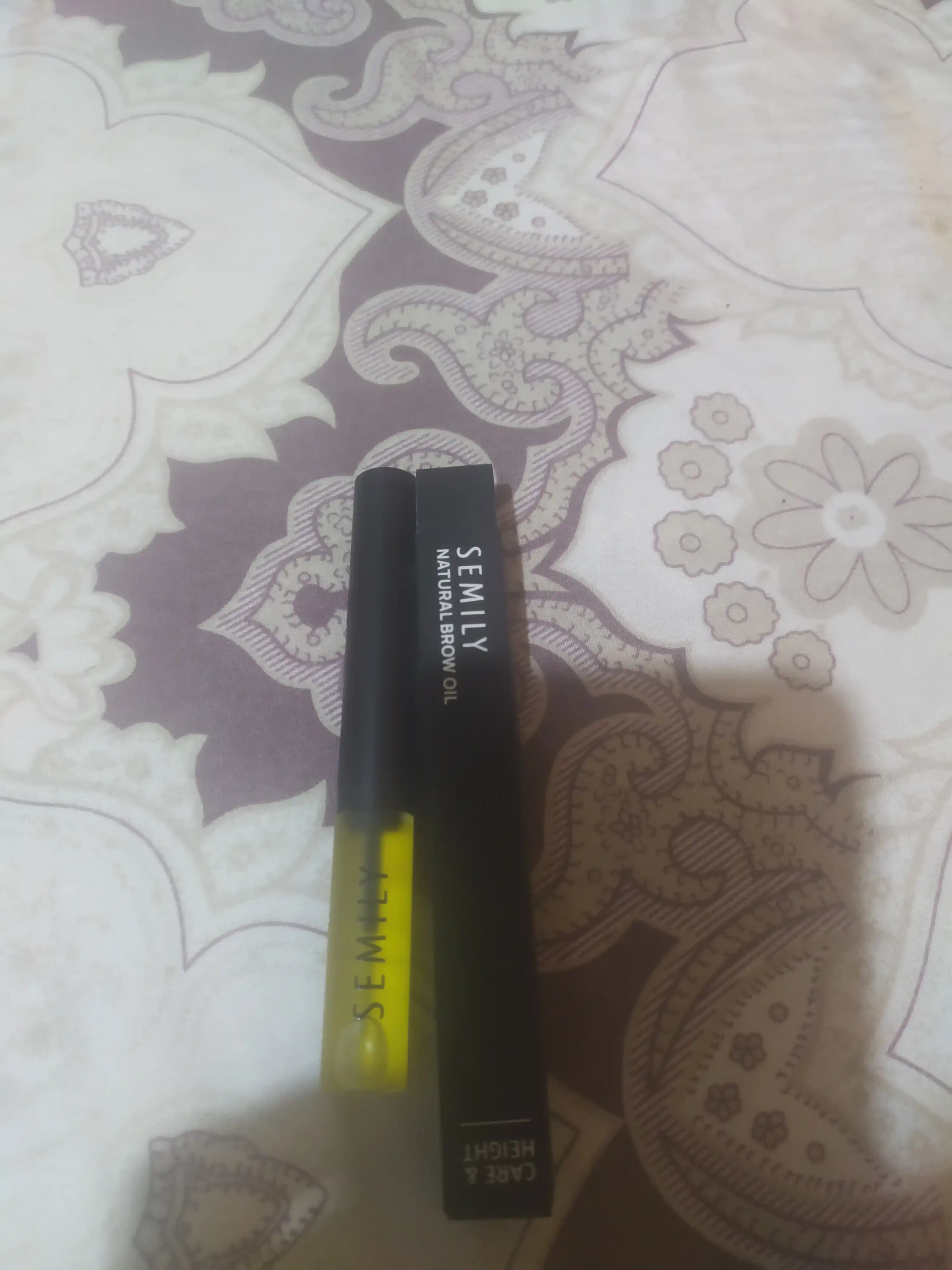 Maslo sivirotka uchun o‘sish kiprik va qosh SEMILY, maslo usma, kastor, vitamin E, 5 ml