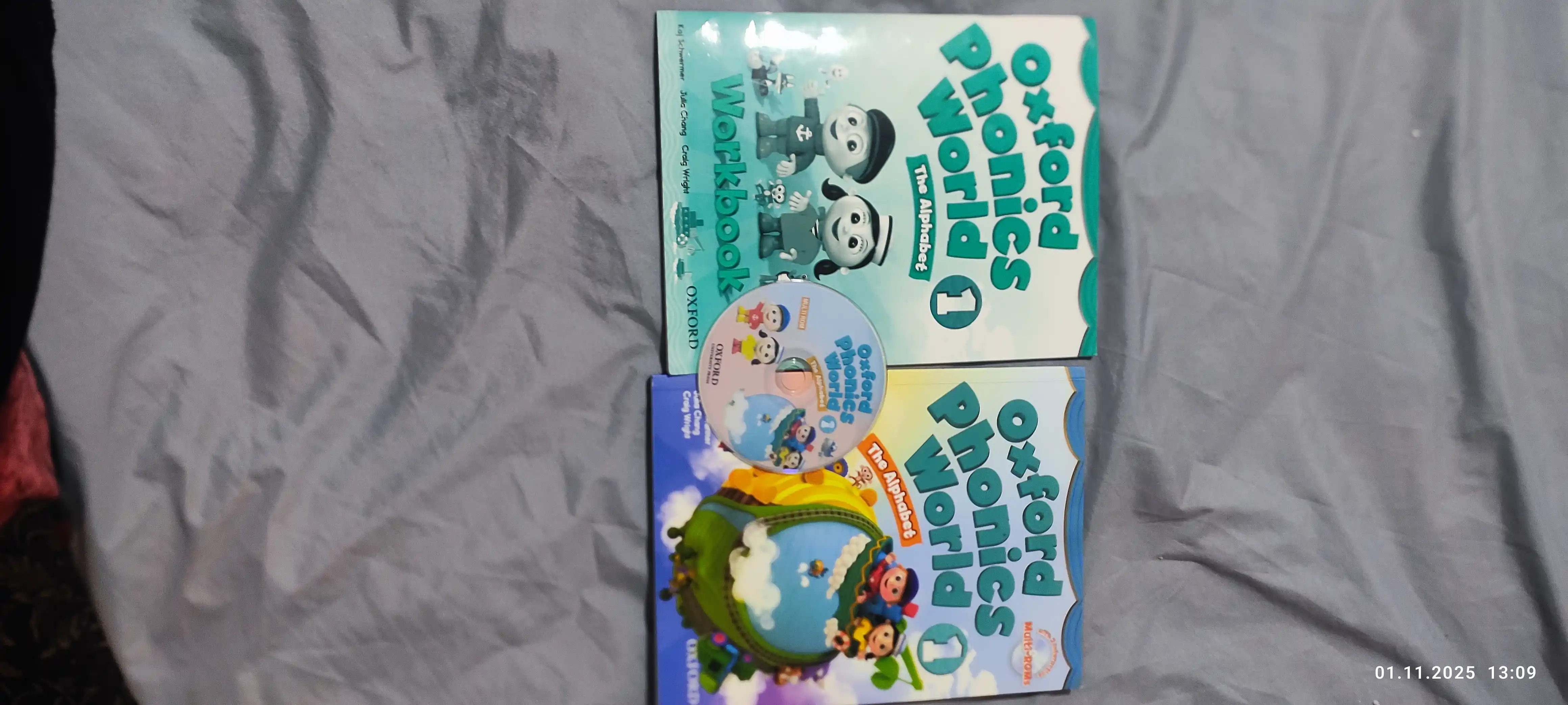 Комплект Oxford Phonics World.  Student Book + Workbook + CD. Schwermer Kaj