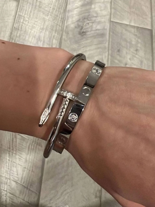 Infinity Steel Collection - zanglamaydigan po‘latdan yasalgan zamonaviy, juft bilaguzuklar