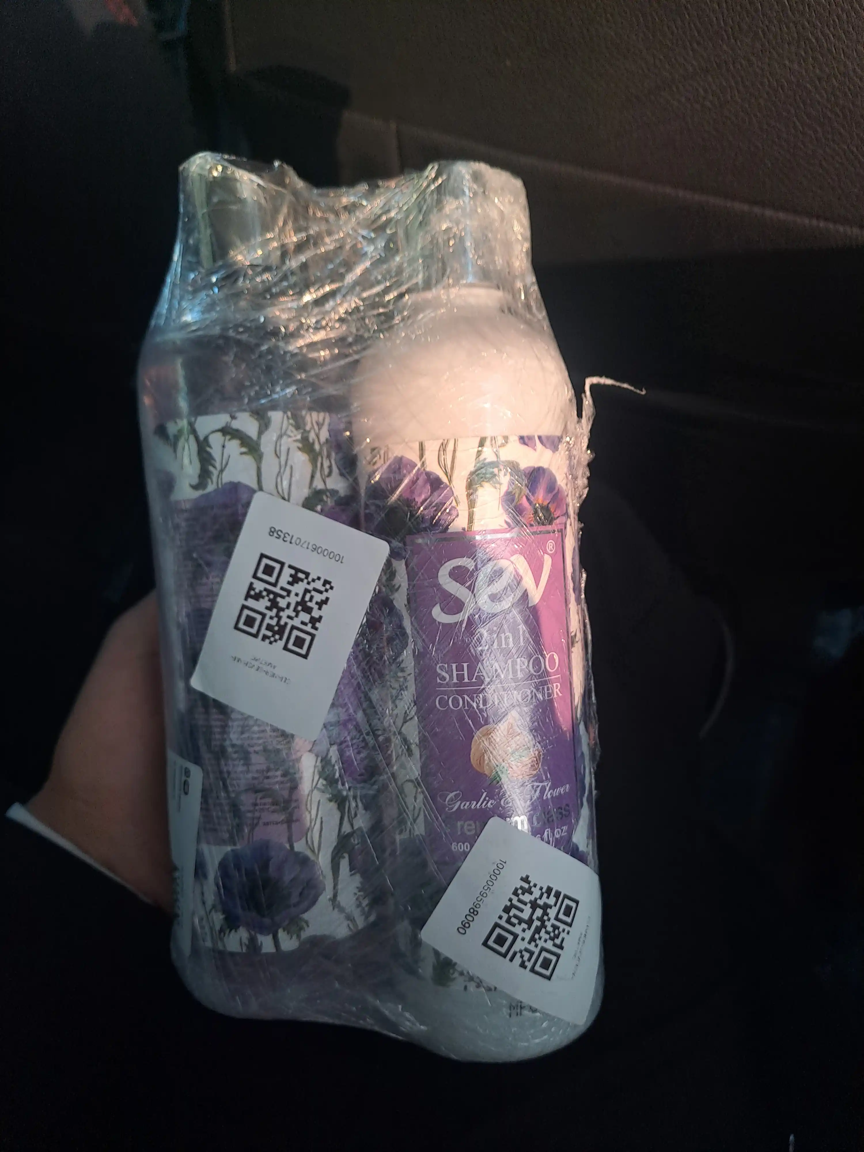 Sev shampun + konditsioner 2 tasi 1 da – 600 ml, sifatli va hushbo‘y parvarish