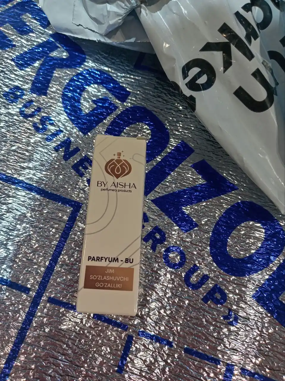 Atir Louis Vuitton Symphony, erkaklar va ayollar uchun