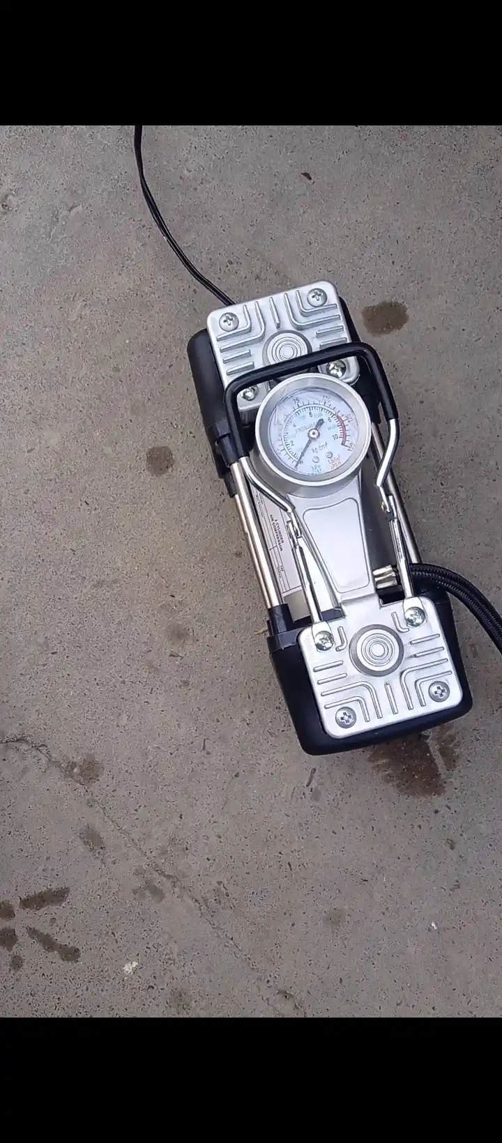 Avtomobil kompressor nasosi, 12V, to‘plam