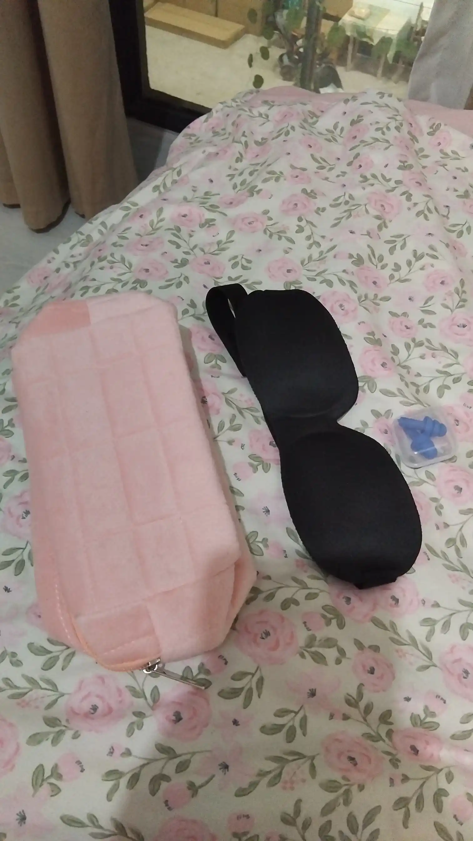 Kosmetik sumka, kosmetika uchun sayohat organayzeri