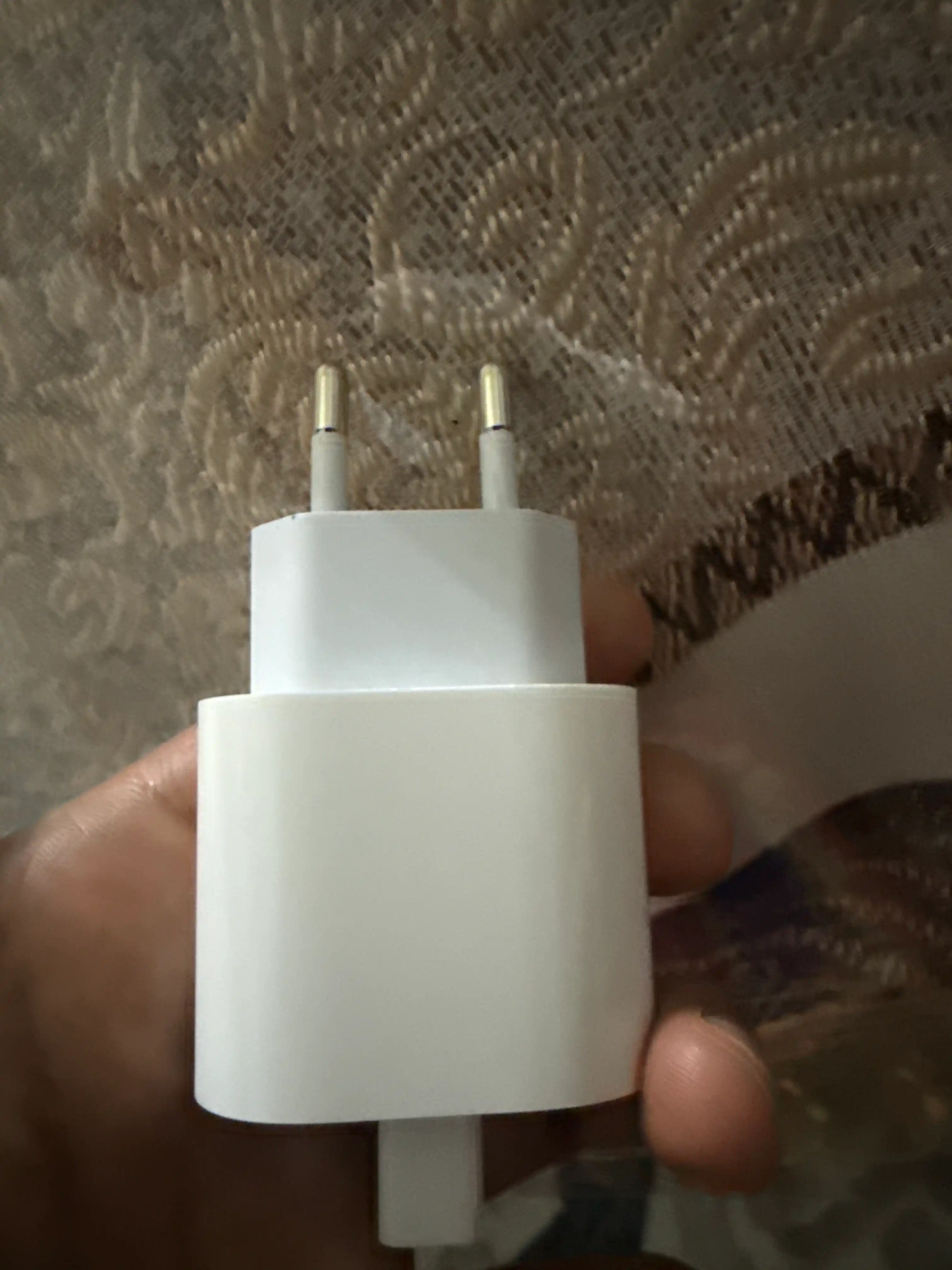 Зарядка Apple 20W, зарядное устройство Apple 2 pin, адаптер 20W, для iPhone, iPad