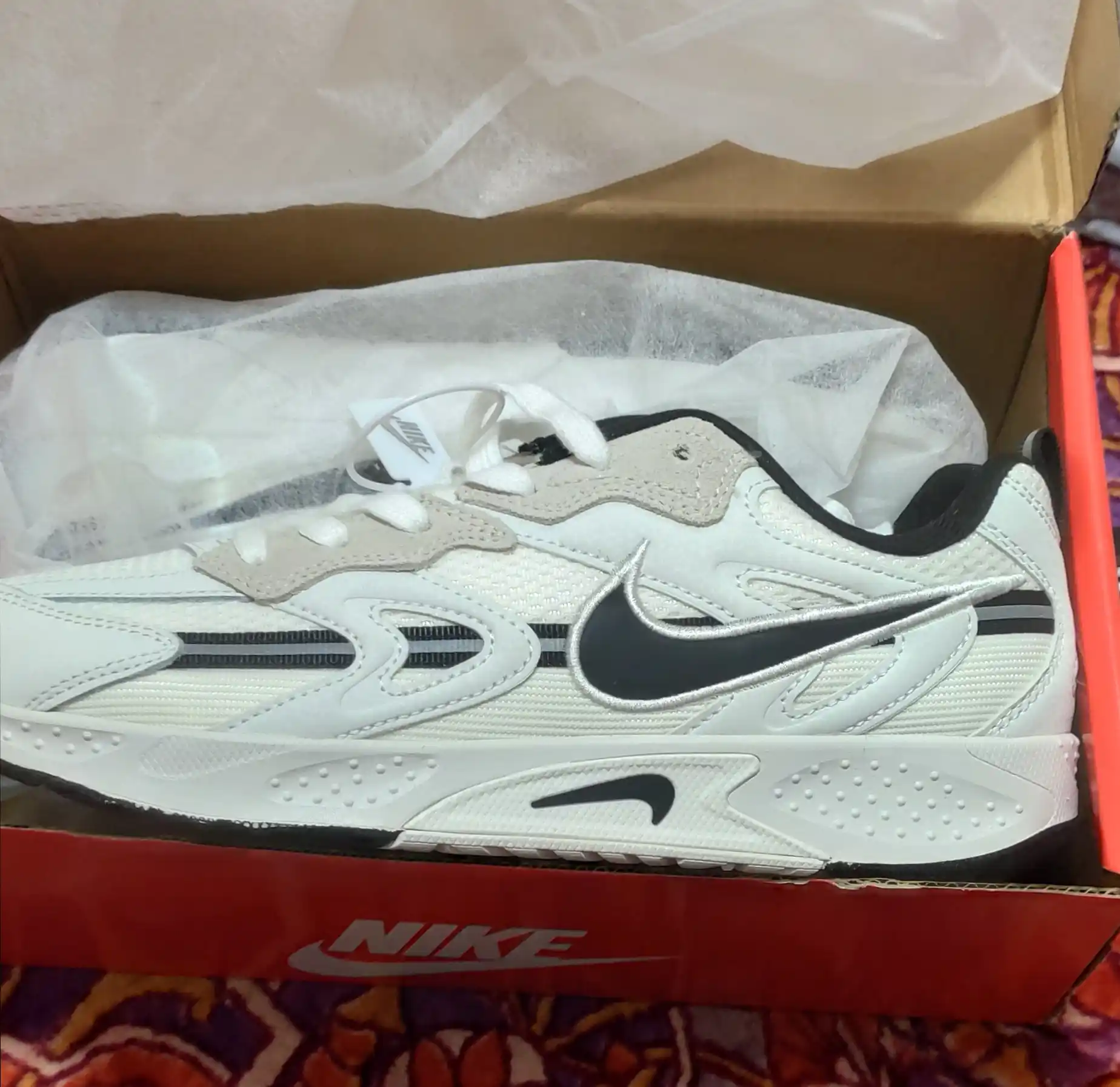 Erkaklar, ayollar, o‘smirlar krossovkalari Nike JAM, zal uchun, sport uchun, 41–45