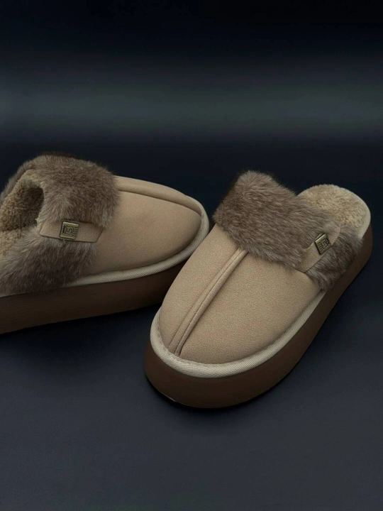 Qisqa qishki ugg botinkalari