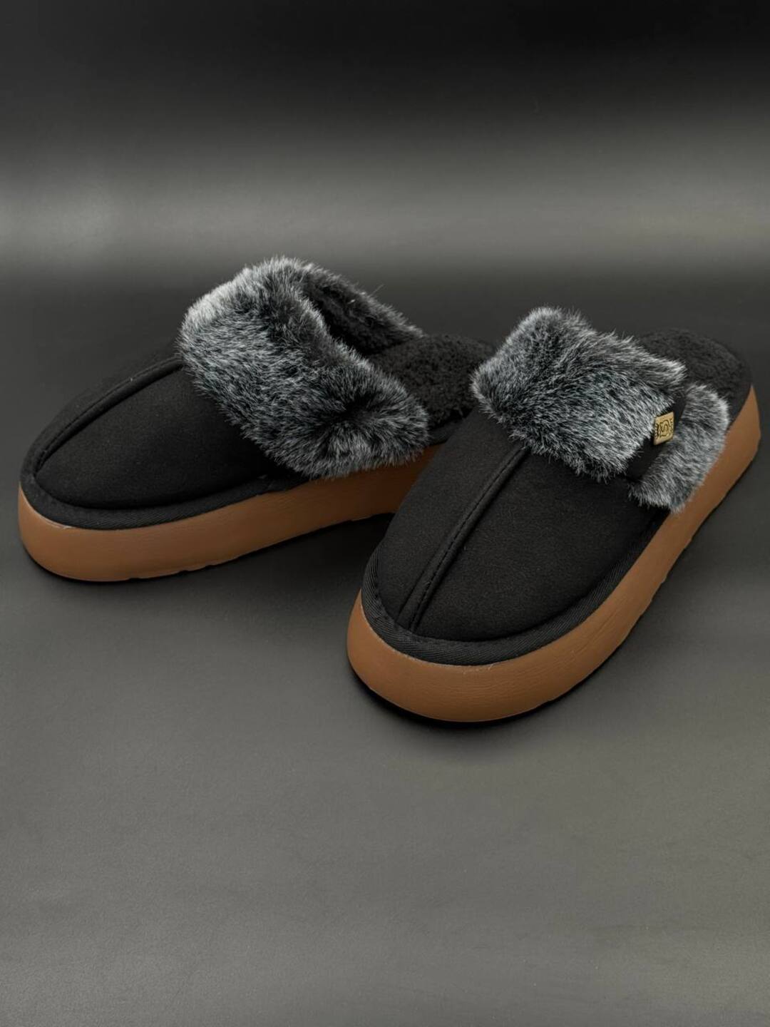 Qisqa qishki ugg botinkalari