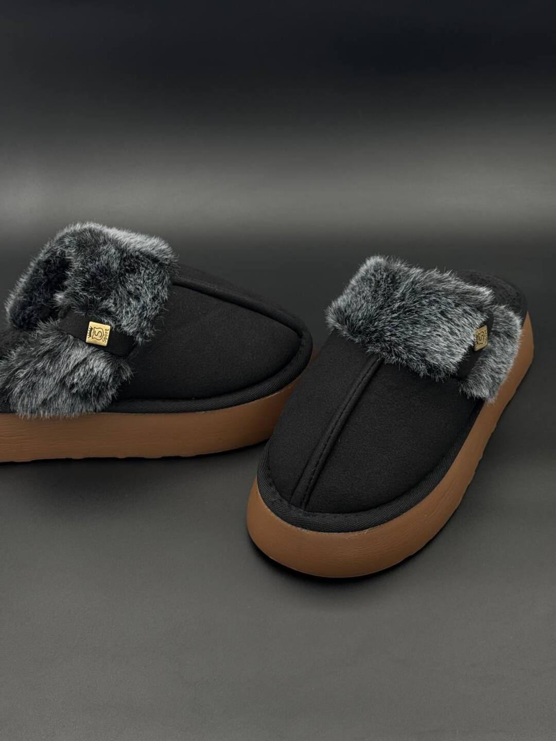Qisqa qishki ugg botinkalari