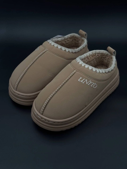 Qisqa qishki ugg botinkalari