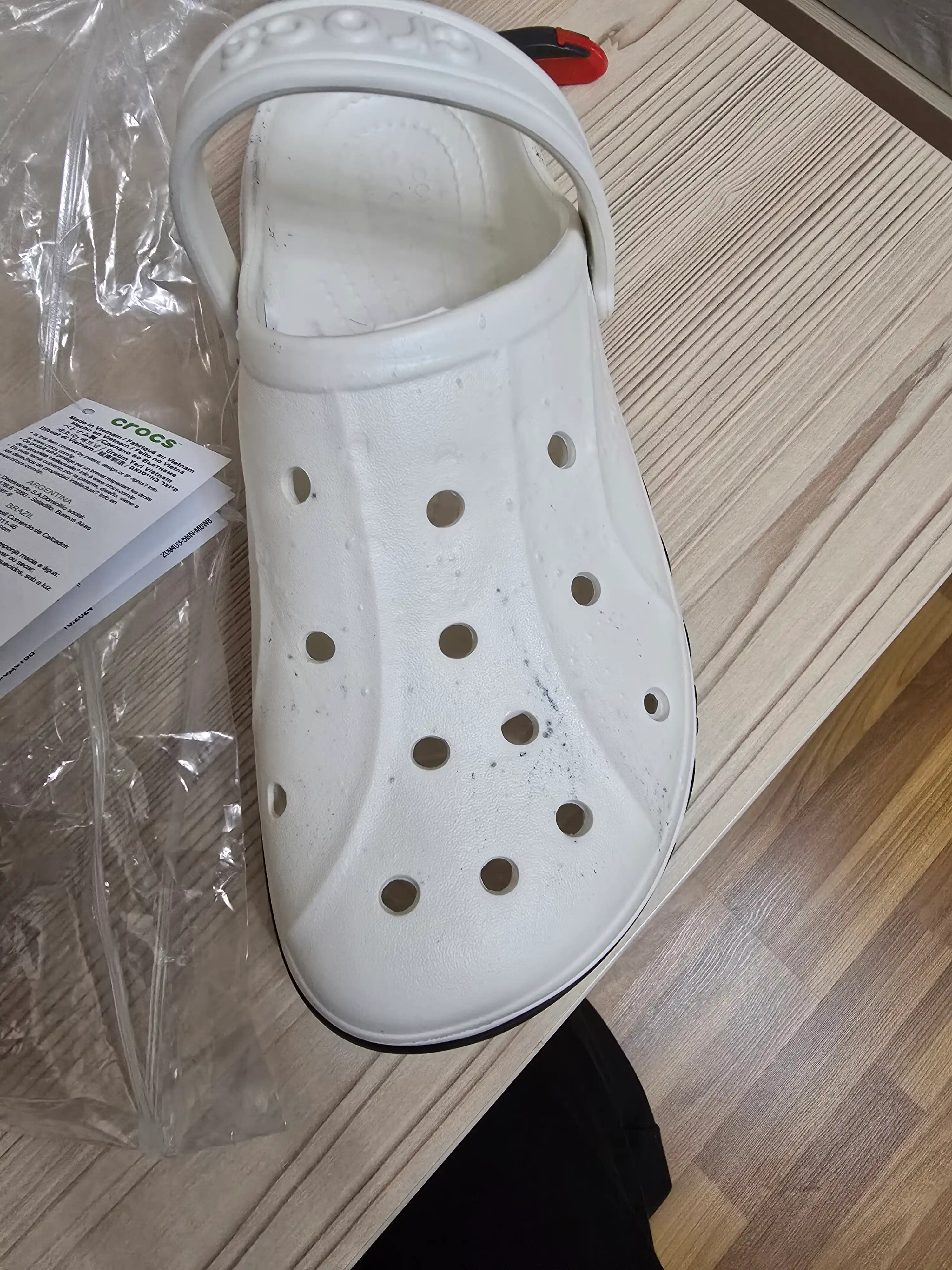 Crocs, qulay, erkaklar va ayollar uchun yozgi shippaklar