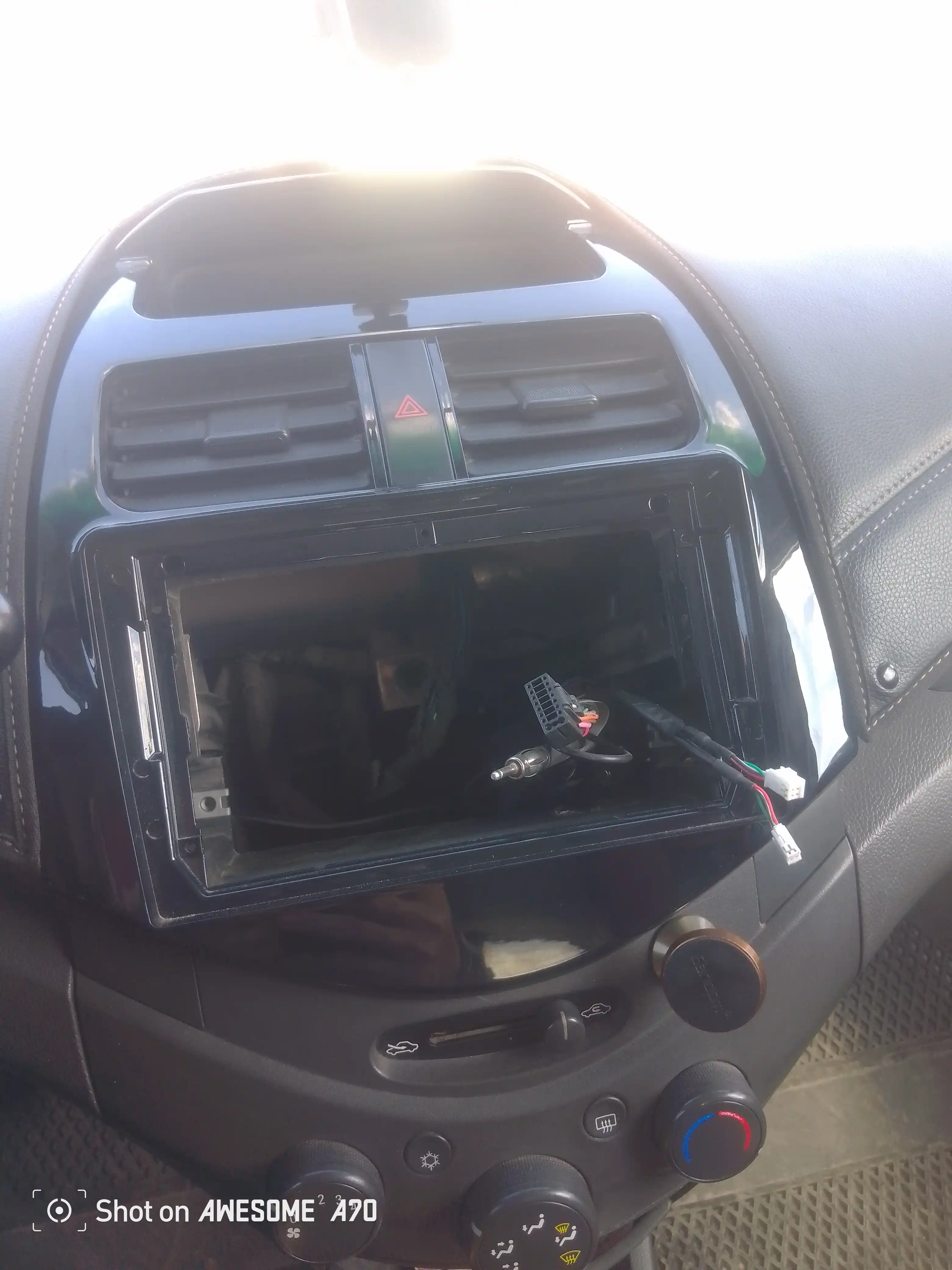Gentra, Cobalt, Spark, Nexia 1, 2, 3 Damas, Matiz uchun Kenwood avtomobil monitorlari