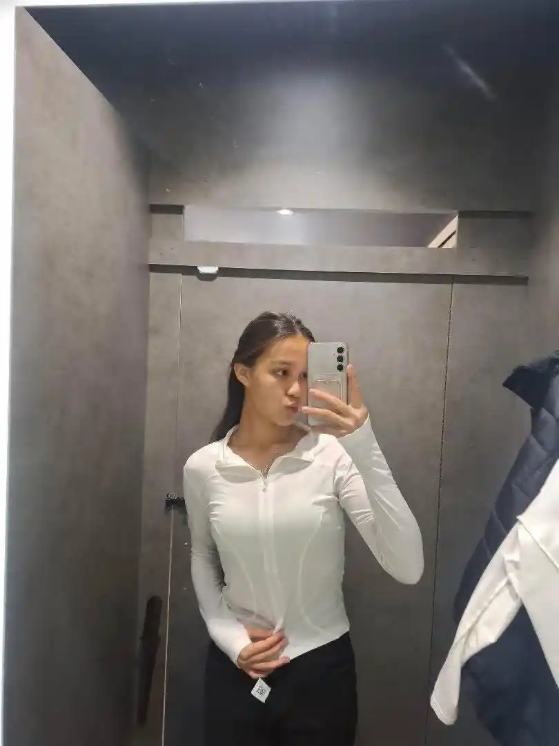 Sport va fitnes uchun ayollar rashgard longsliv - yengil mato uzun yengli, tor termo top