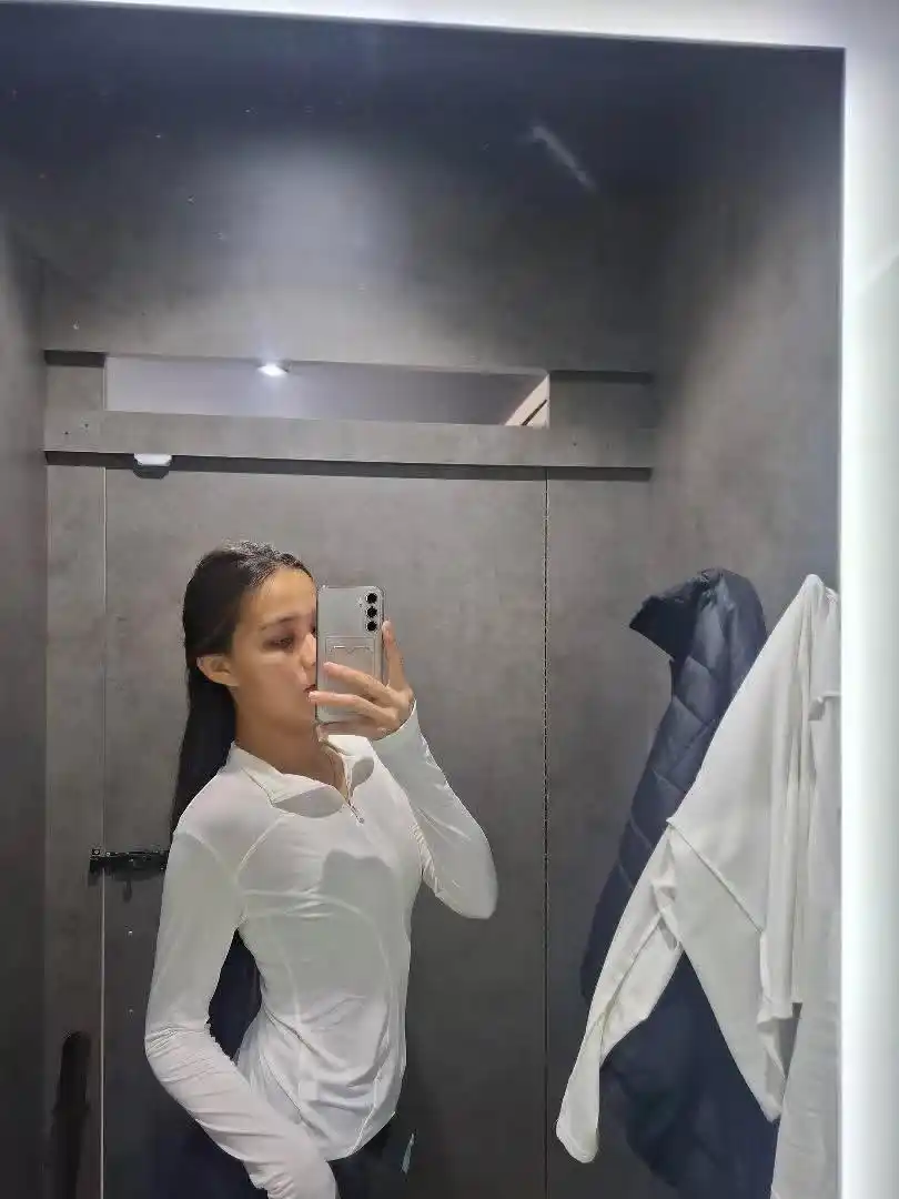 Sport va fitnes uchun ayollar rashgard longsliv - yengil mato uzun yengli, tor termo top