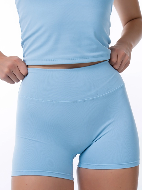 Ayollar uchun sport to‘plami MIYO Fit — top va shorti