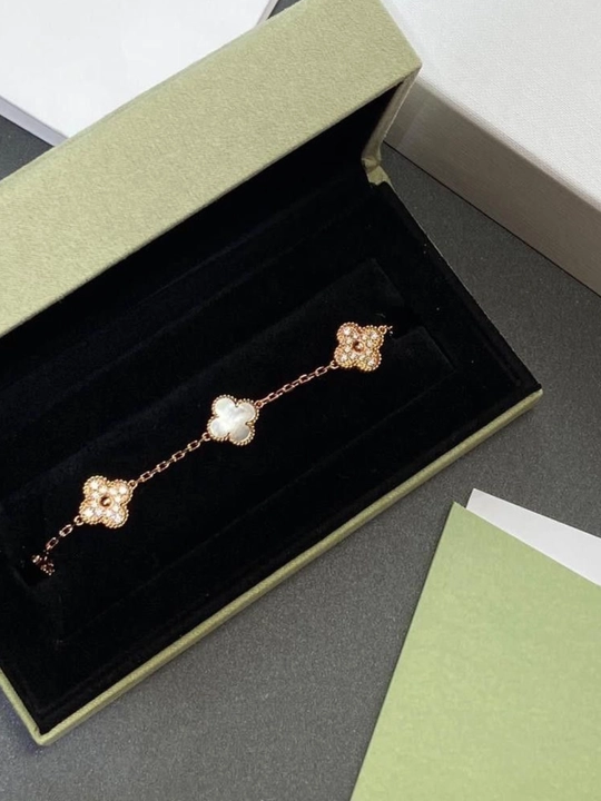 Браслеты для женщин и девочек Clover Van Cleef, не меняет цвет и не темнеет
