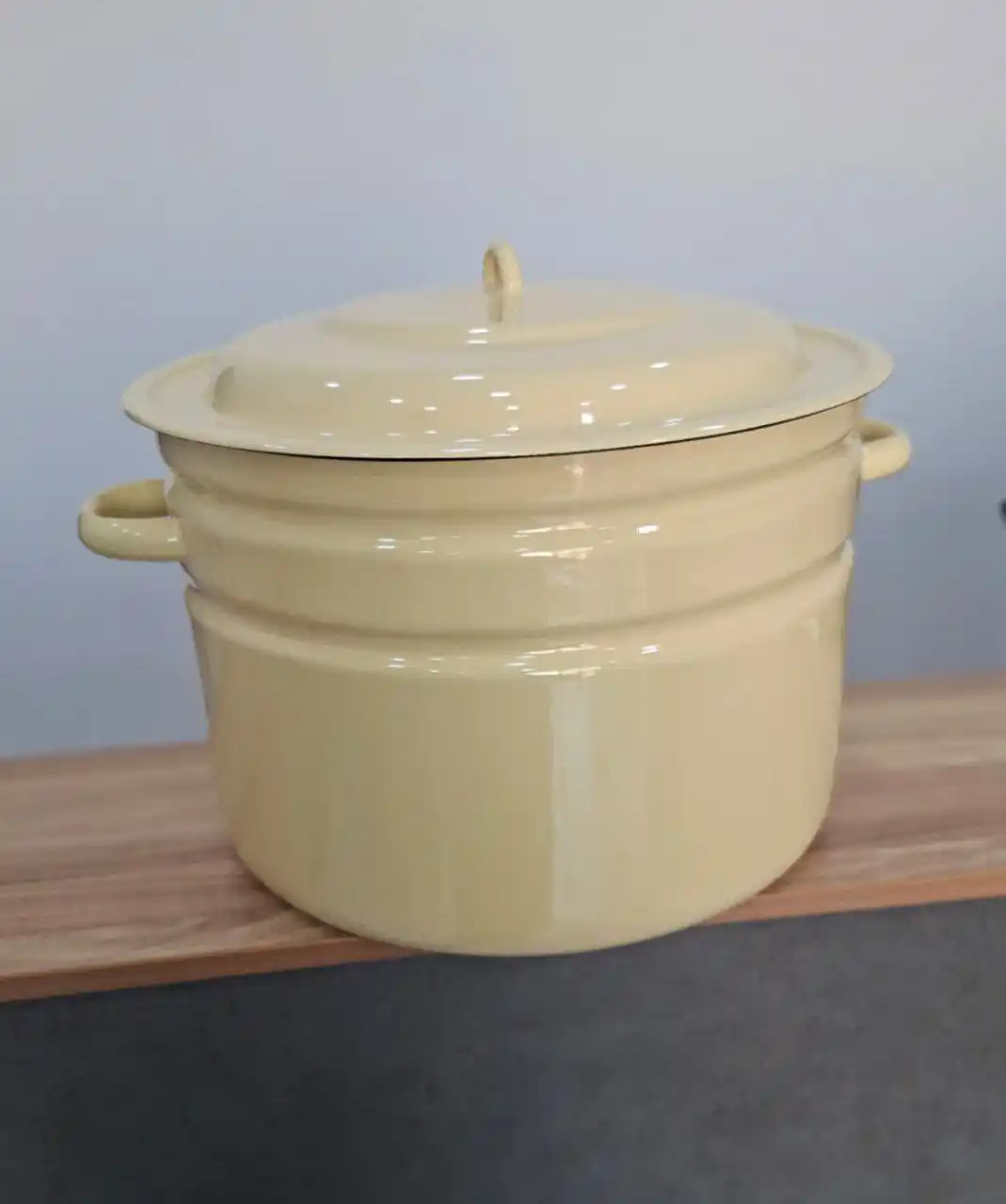 Кастрюли эмалированные с крышкой, кастрюли для кухни, кастрюли с крышкой, кастрюли