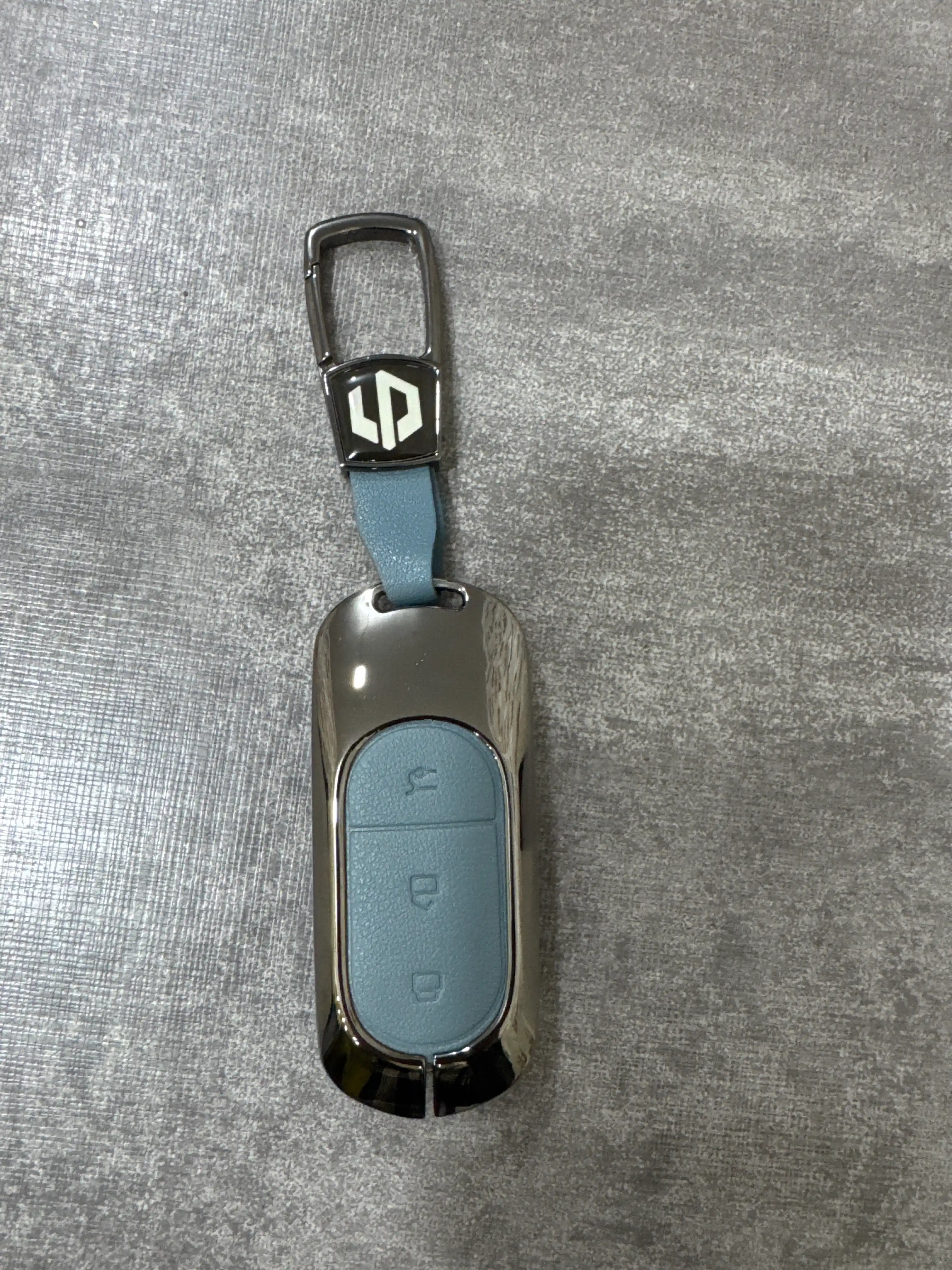 Leapmotor C01, C11, C16 avtomobili kaliti uchun metal va kojadan qilingan g'ilof