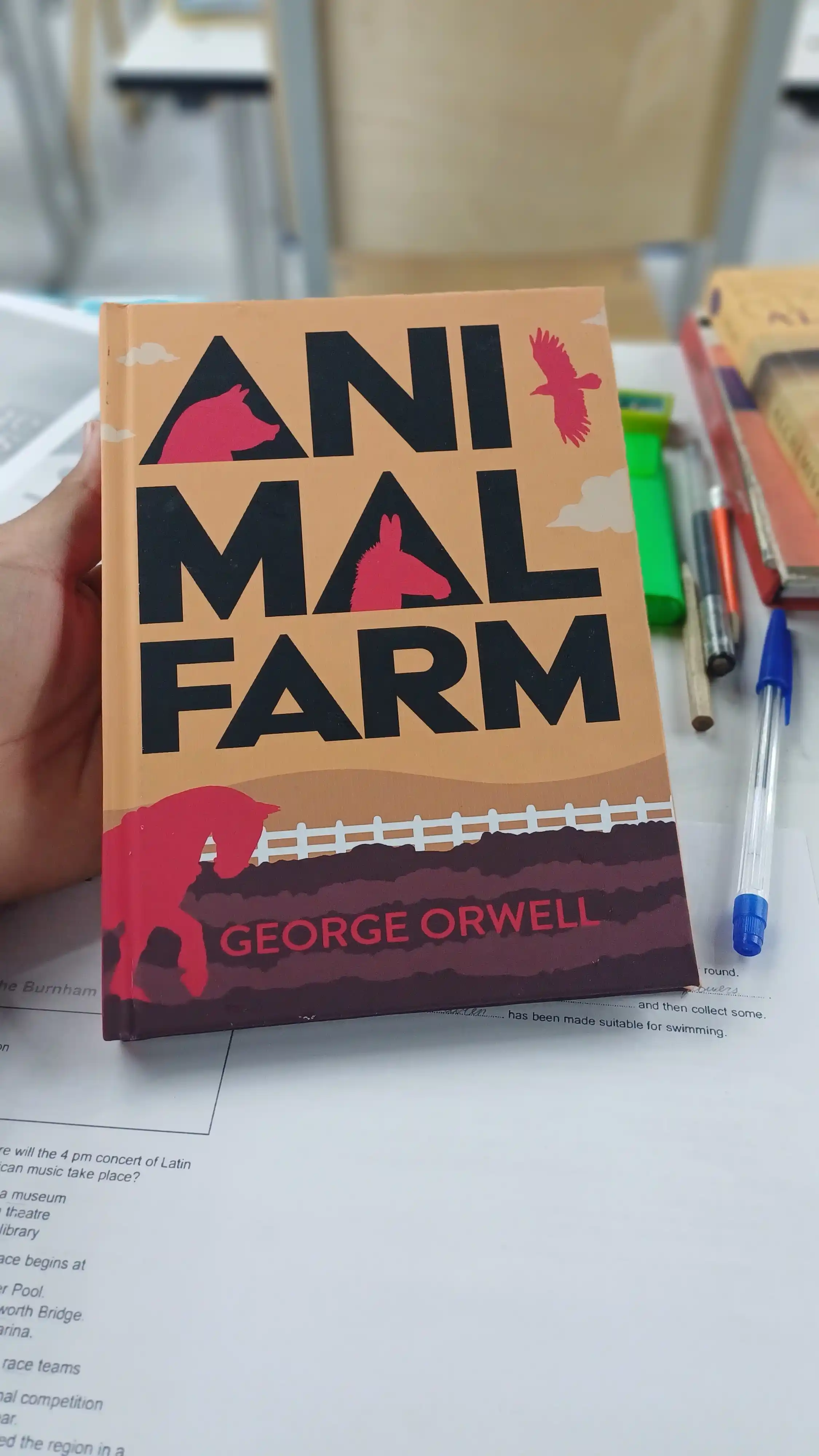 Animal Farm, George Orwell, ingliz tilida