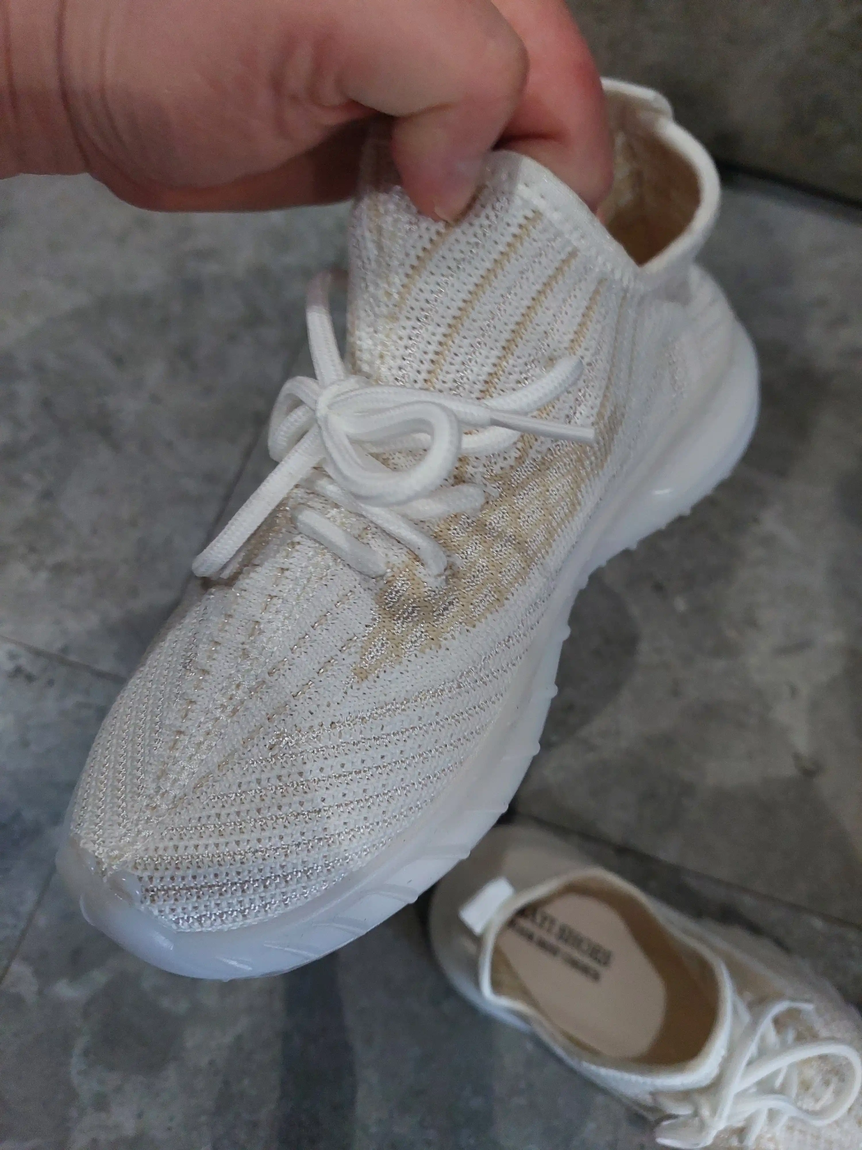 Qizlar va og'il bolalar uchun Yeezy krossovkalar, 27-37