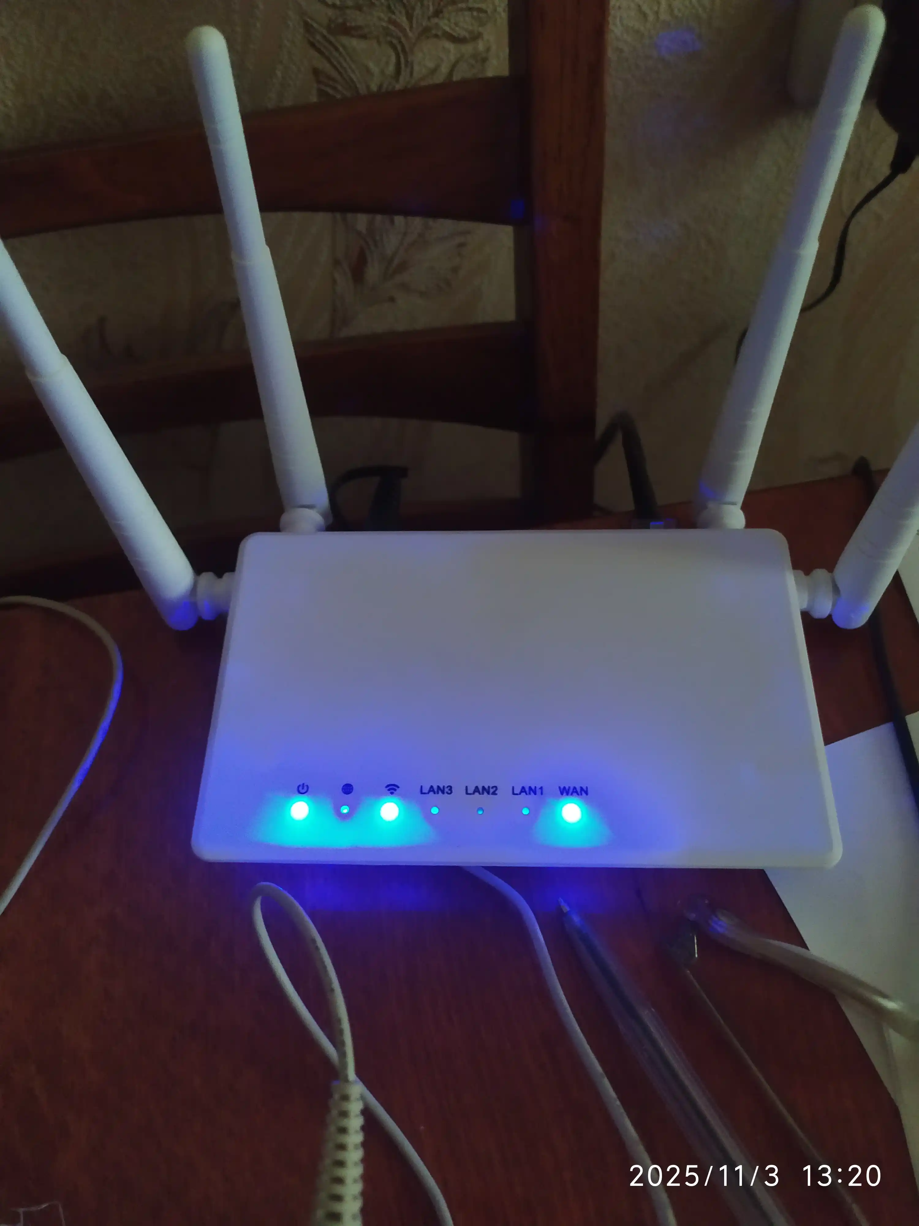 Роутер Wi Fi 2.4G, усилитель сигнала
