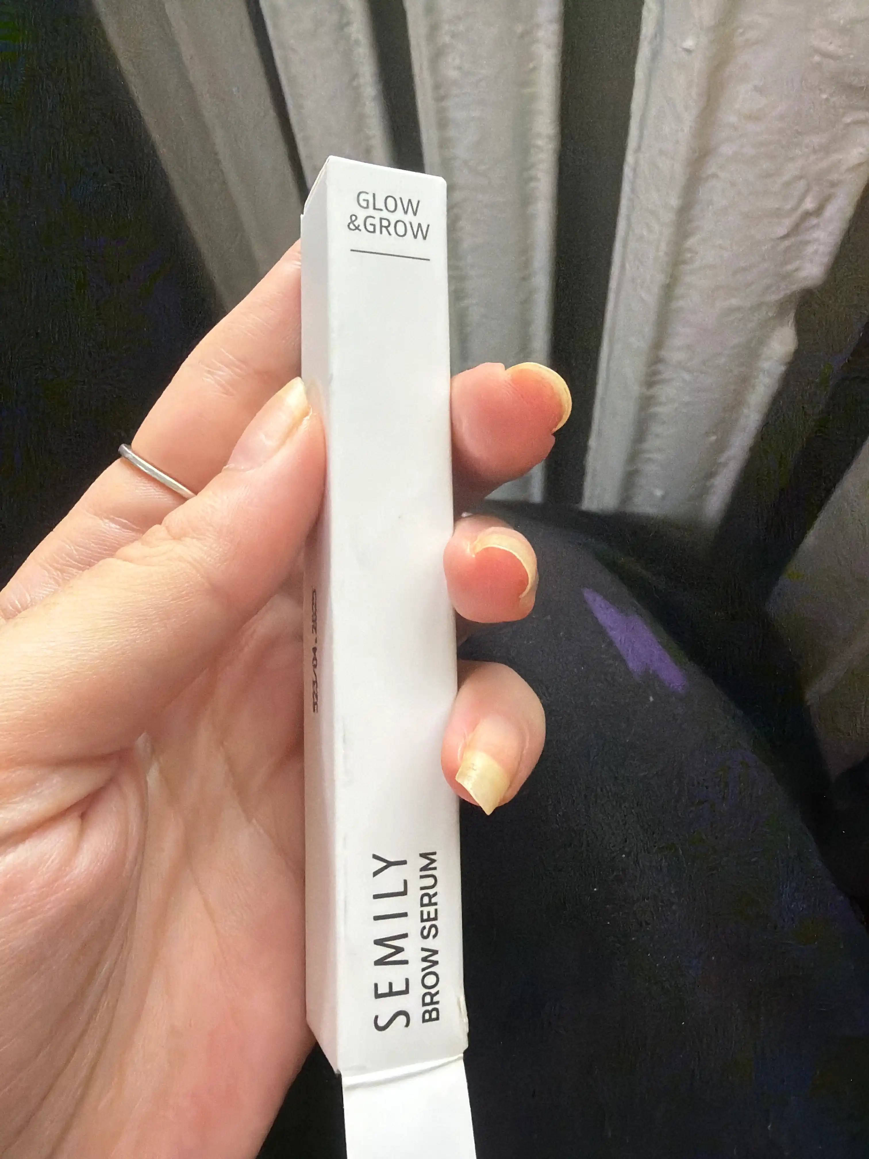 Сыворотка для роста ресниц и бровей SEMILY lash serum, 5 мл
