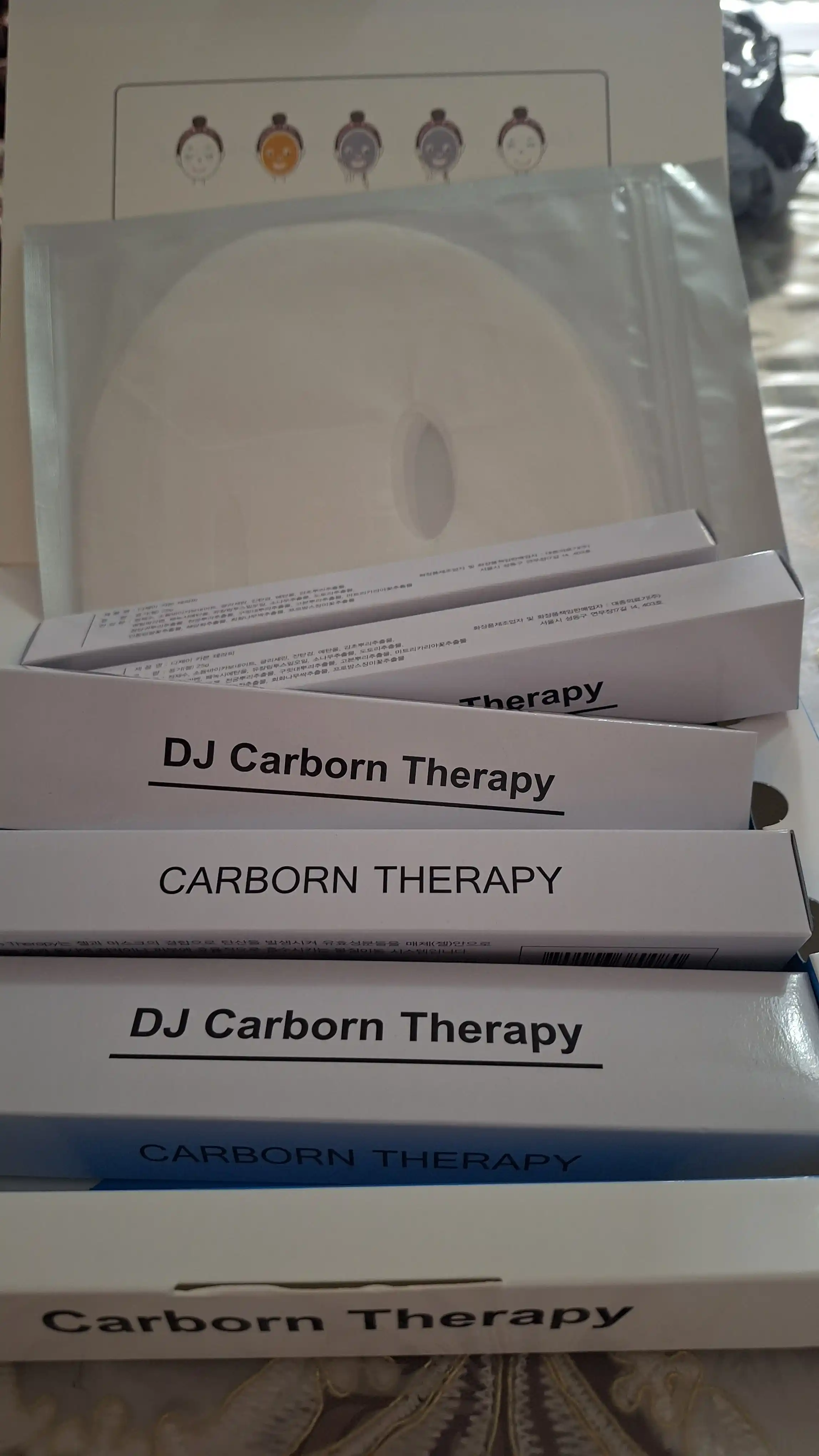 Karboksiterapiya DJ Carborn Therapy yuz uchun parvarish toplami 5 dona niqob + 5 dona gel