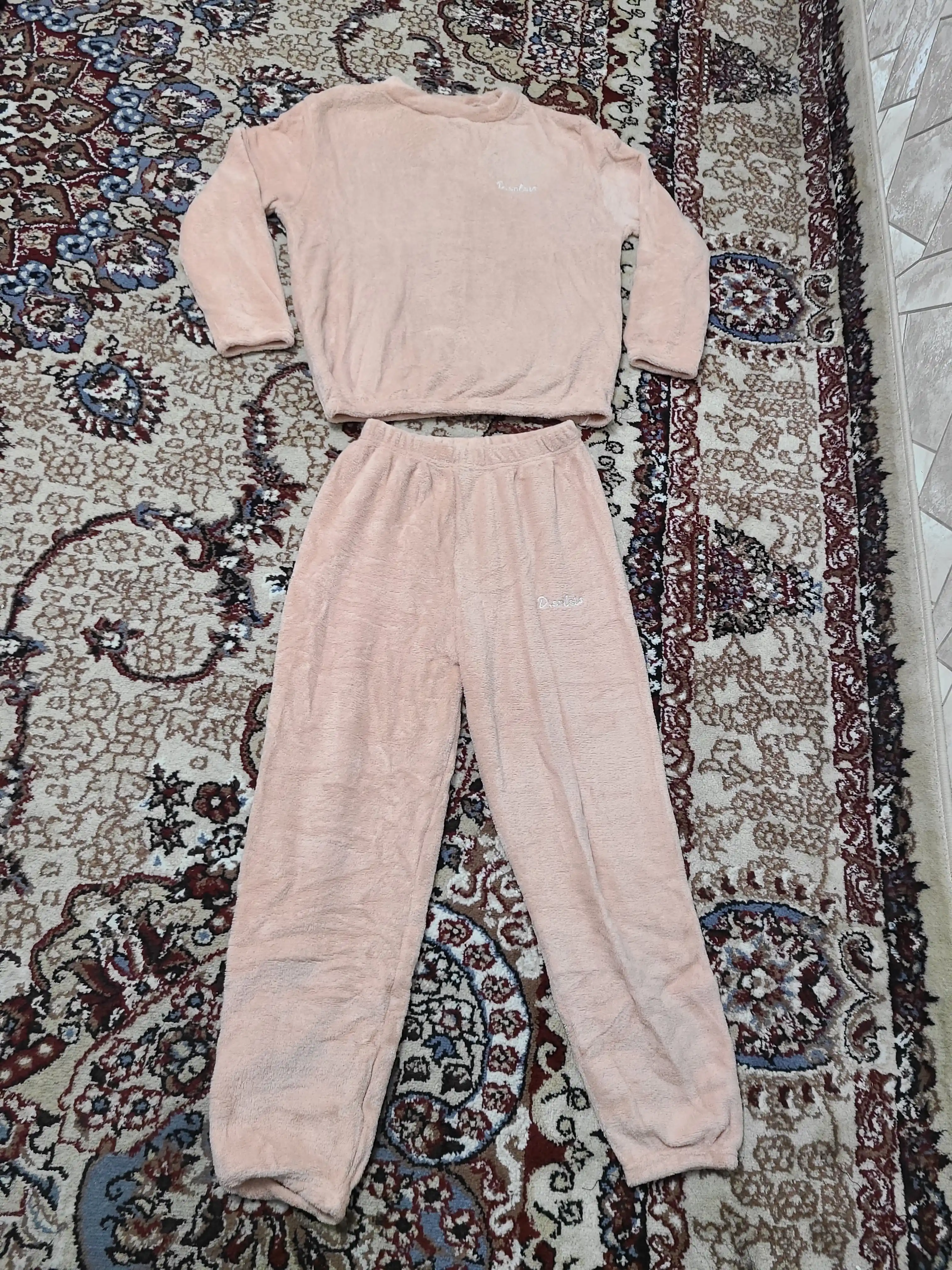 Ayollar va qizlar uchun pijama, uy kiyimi, qishgi pijama dvoyka komplekt