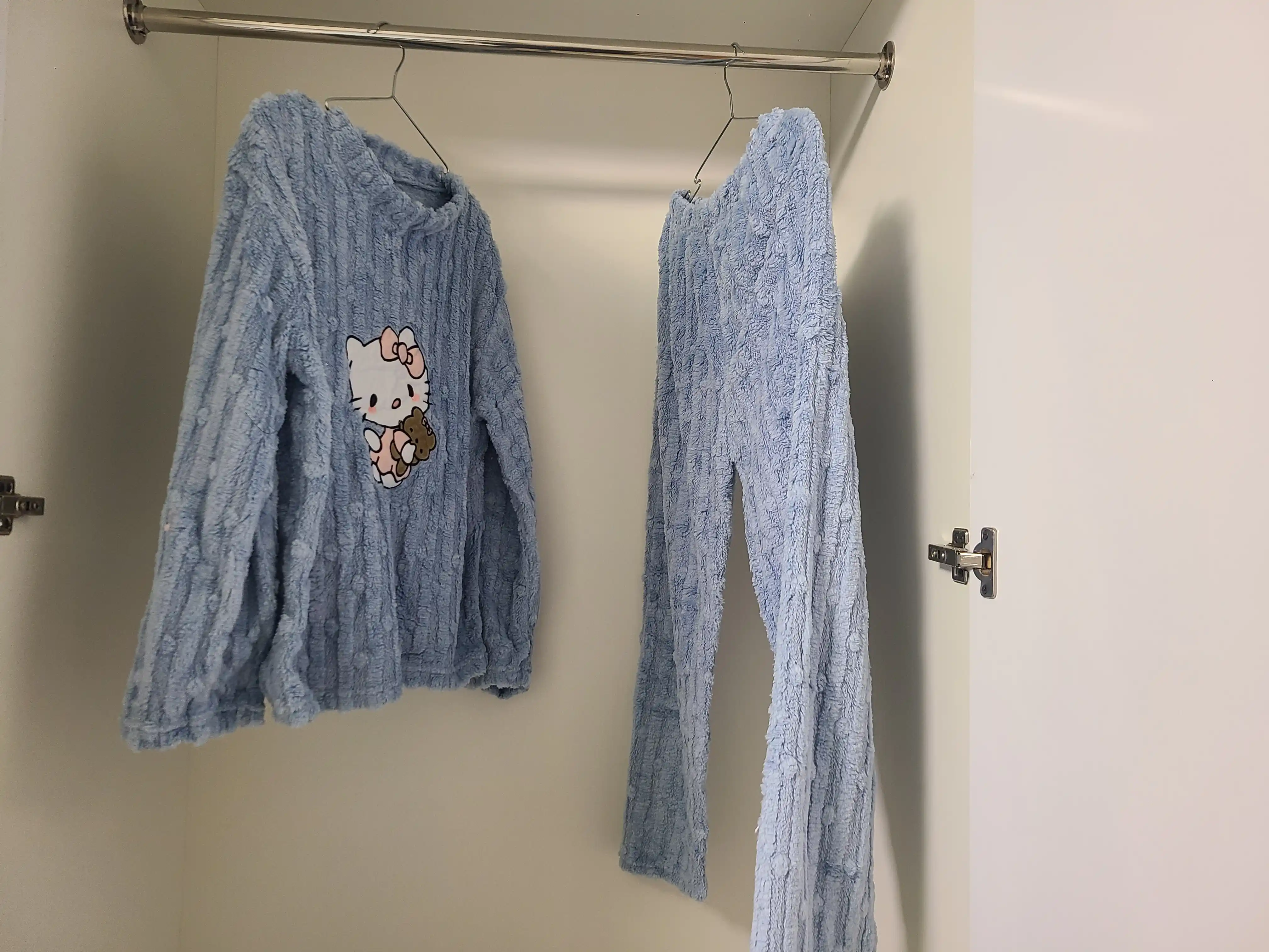 Ayollar uchun issiq plyush pijama, ayiqli uy kiyimi, qishki flisli to‘plam