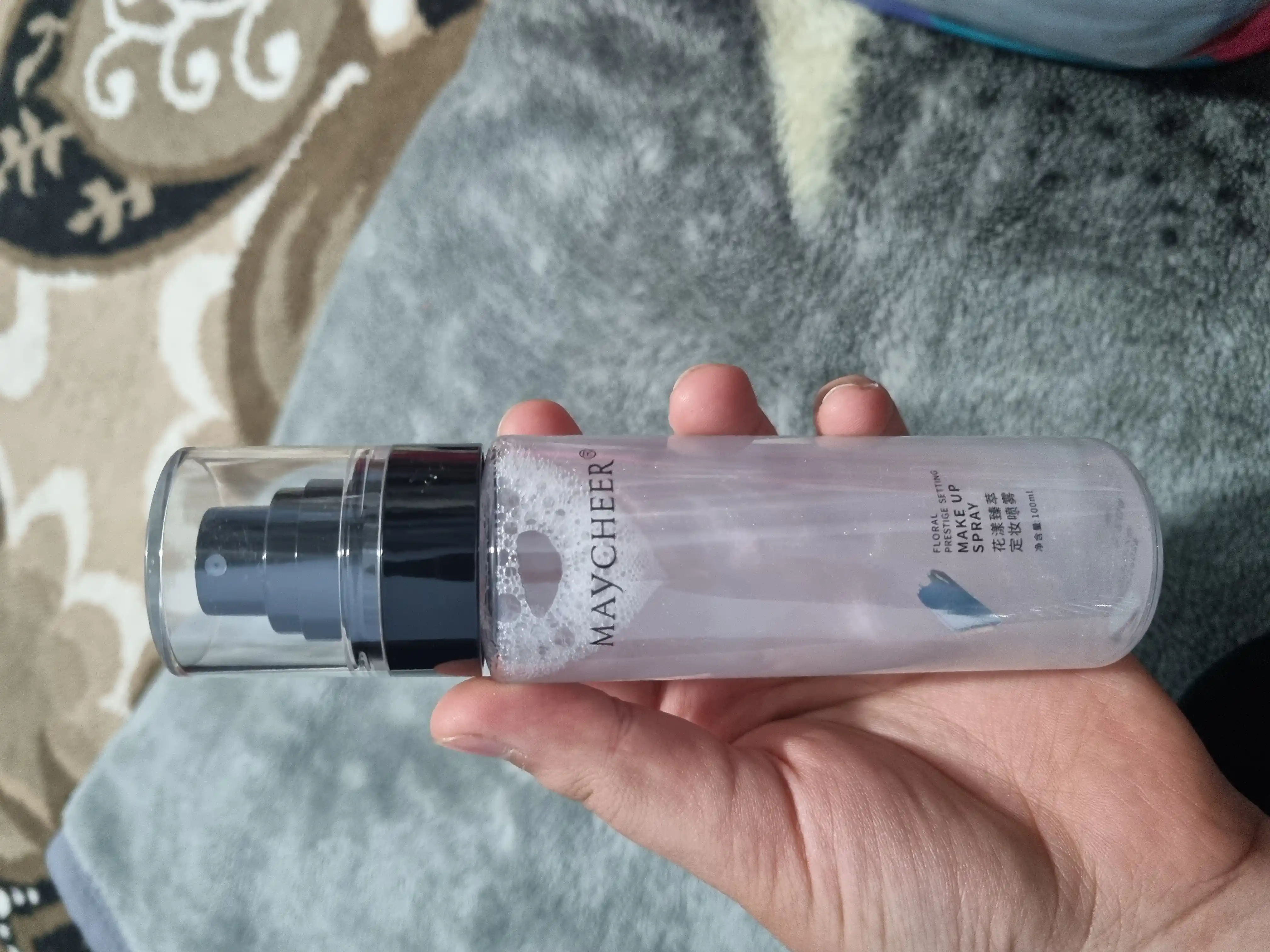 Mukammal pardoz uchun "Maycheer" fiksatsiyalovchi spreyi, 100 ml