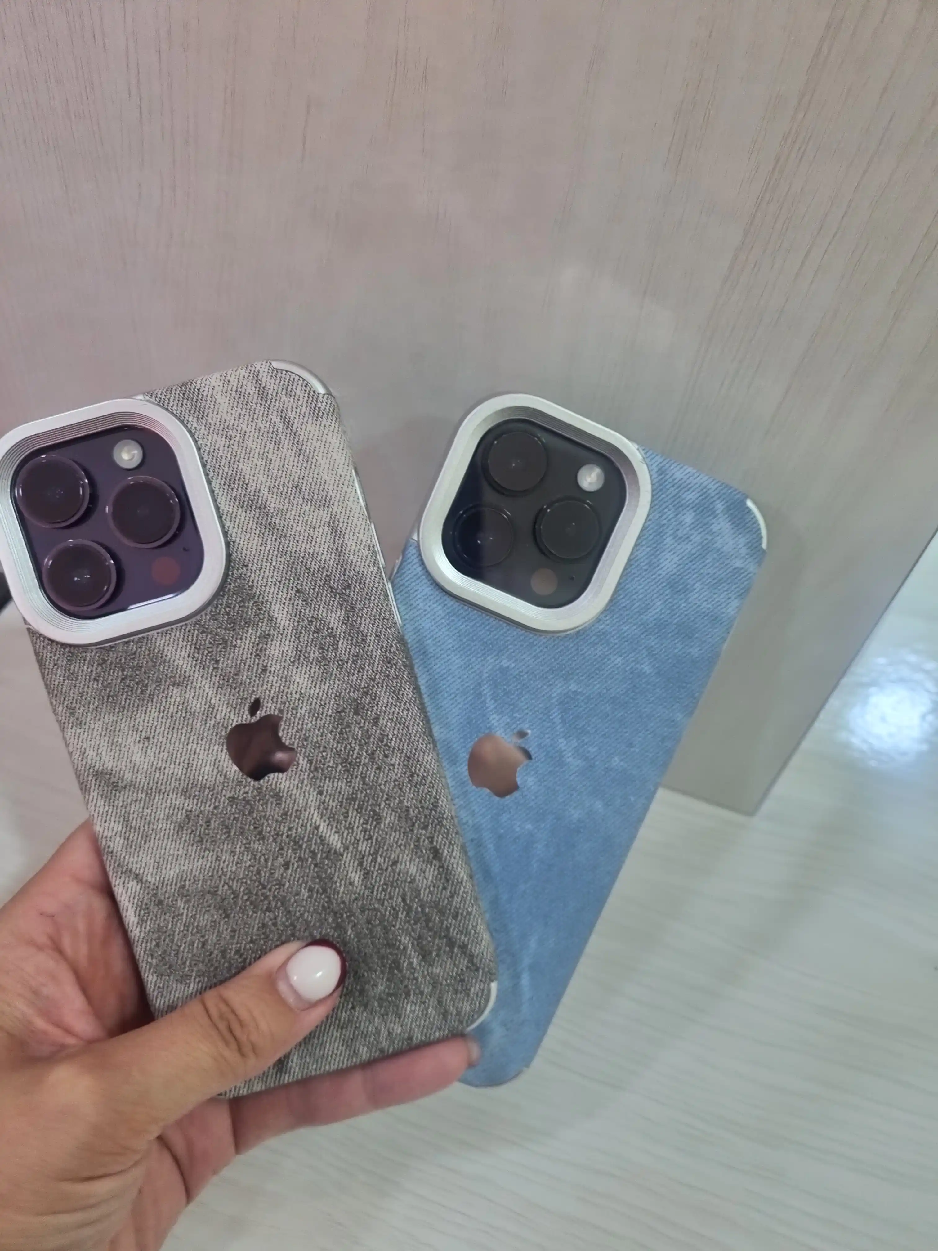 Chexol iPhone uchun 11, 12, 13, 14, 15, 16, 17, Pro, Plus, Pro max