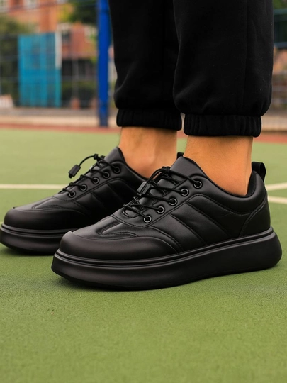 Кроссовки для мальчиков и девочек - 