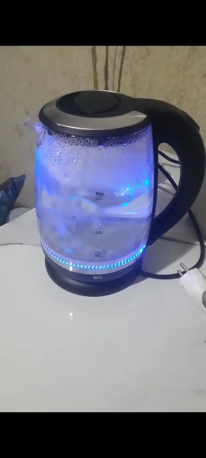 Elektr choynak BQ KT2049G, 2200 Vt, hajmi 2 litr, shisha, tez qaynaydi, yorug'lik