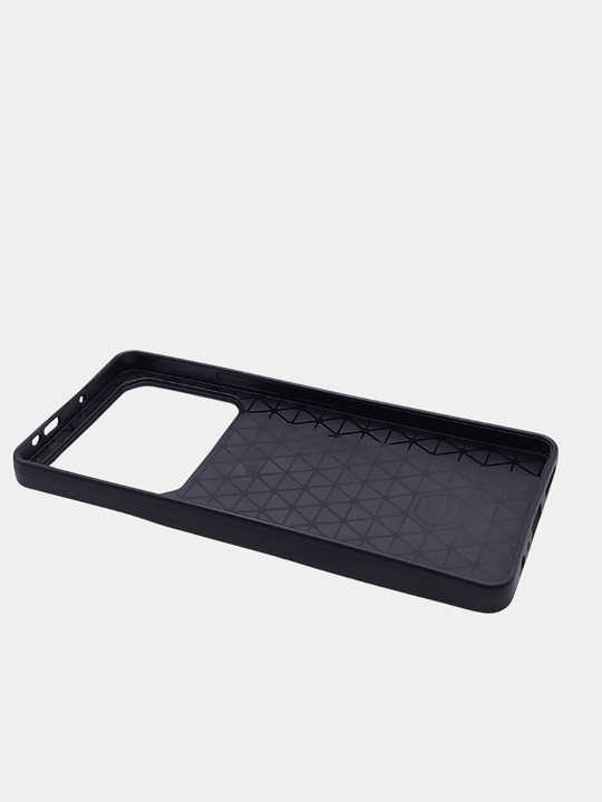 Tecno Pova 6 / Pova 6 Pro uchun g'ilof