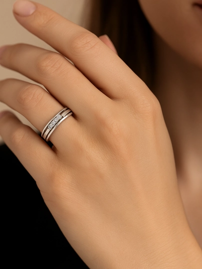 Серебряное кольцо “Elegant Line” с фианитами — размеры 15 и 18 — SILGOLD-3-СЕРЕБРН-19
