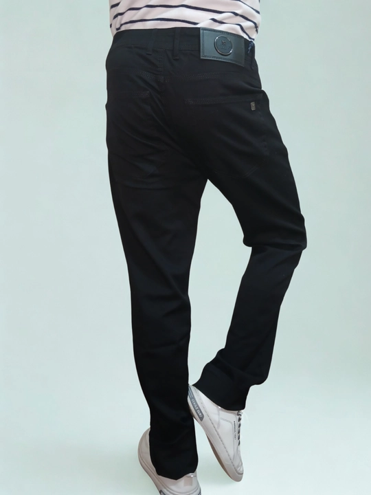 Erkaklar shimlari klassik qora – ofis va kundalik kiyish uchun, slim fit