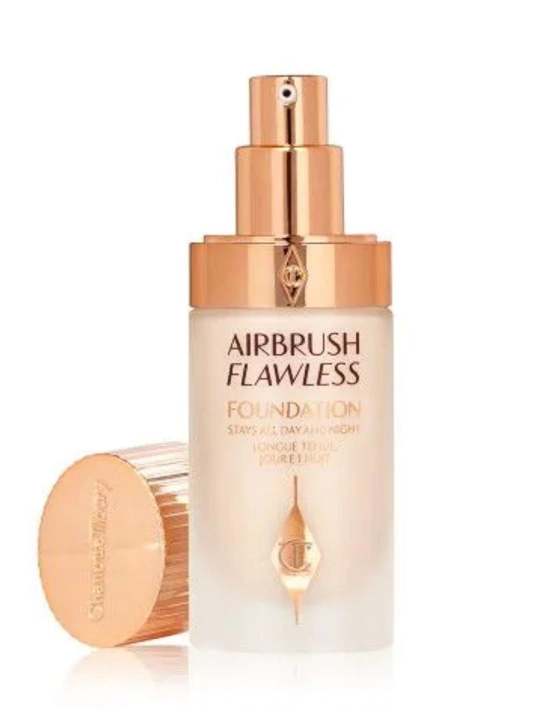 Тональная крем с матовым финишем Charlotte Tilbury Airbrush Flawless Foundation, 30 мл