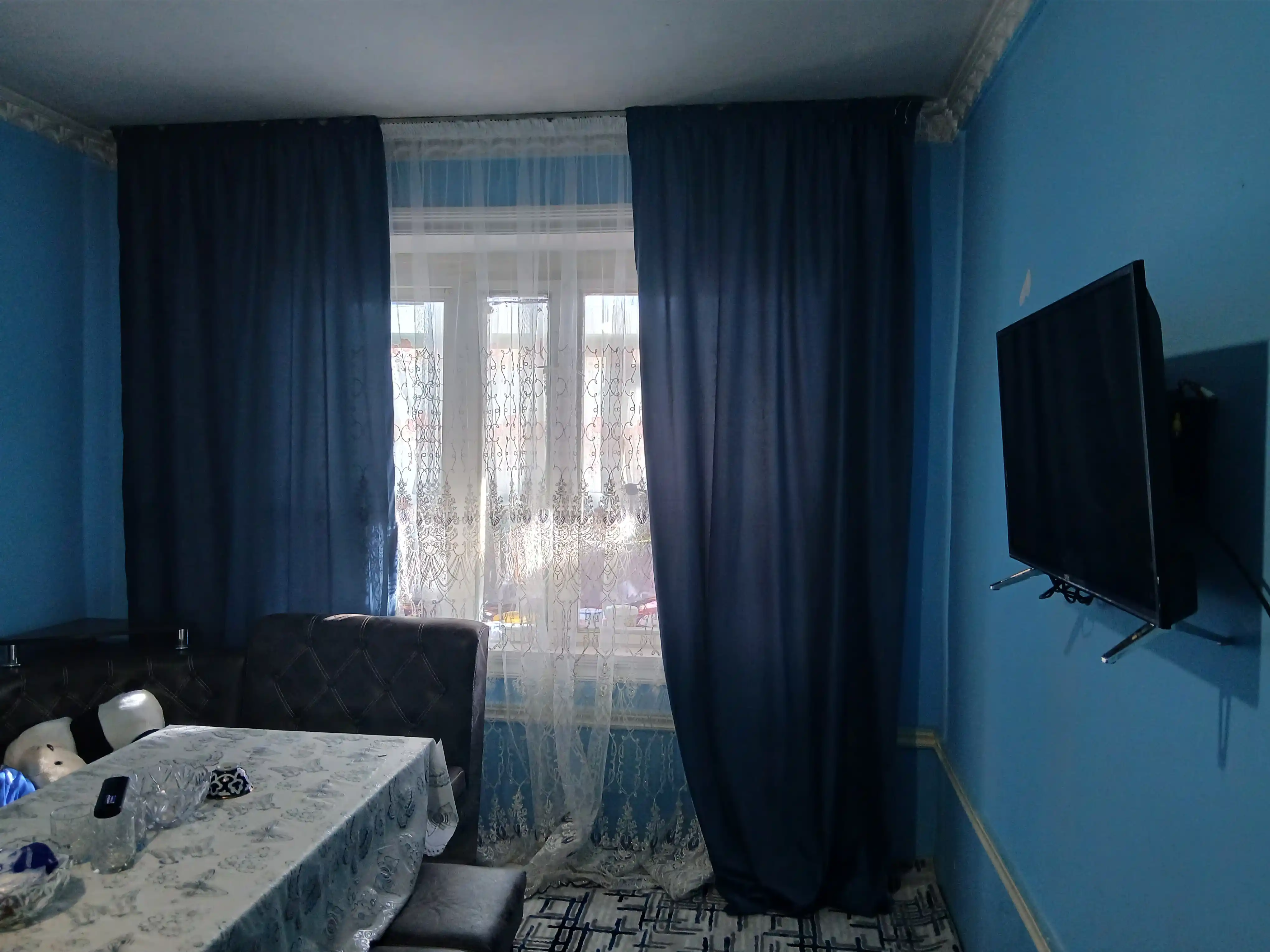 Tul pardalar, mexmonxona, balkon, yotoqxona derazalari uchun, oq