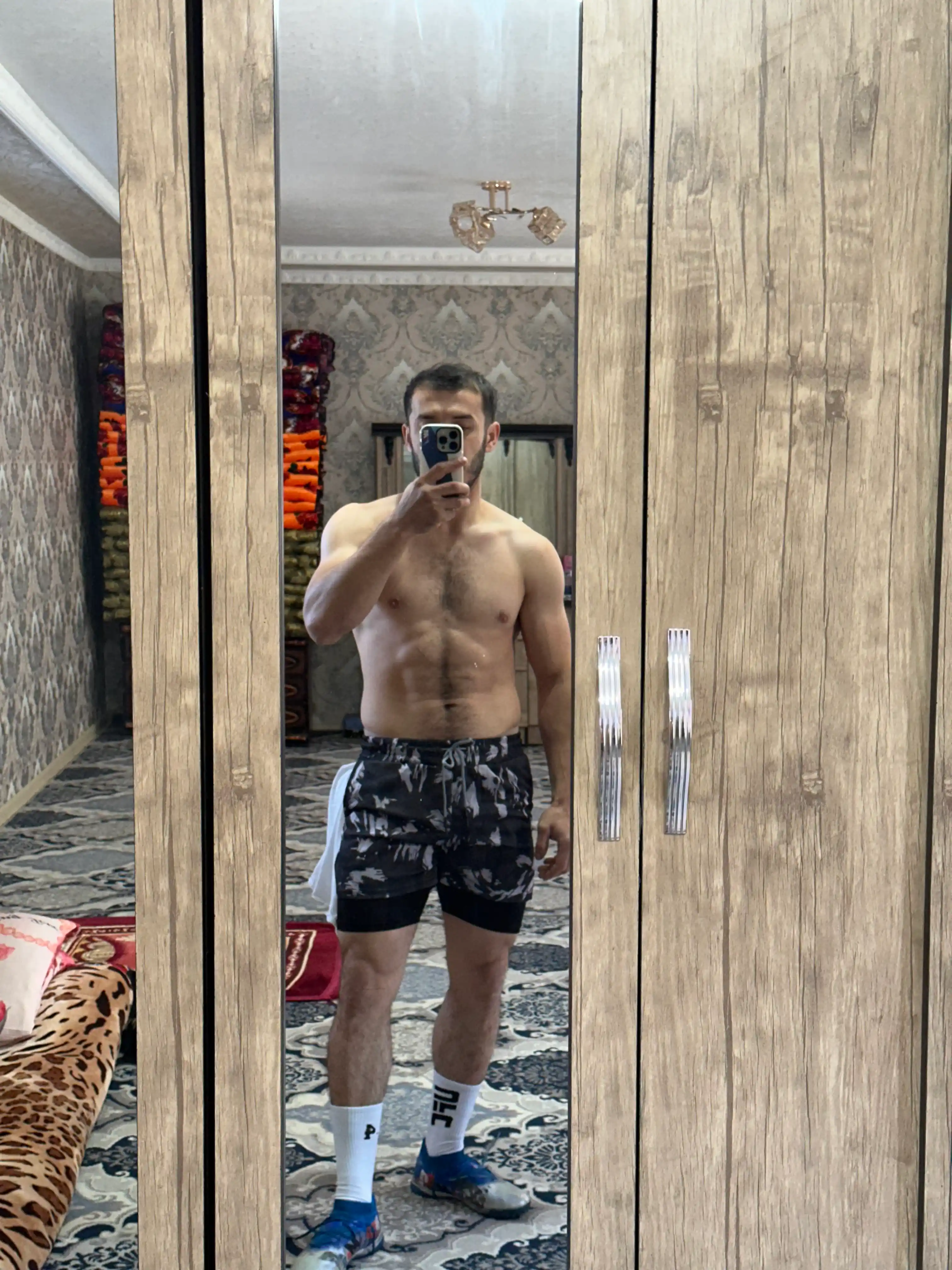 Erkaklar uchun sport shortiklari, paxta va polyester, yugurish va zal uchun