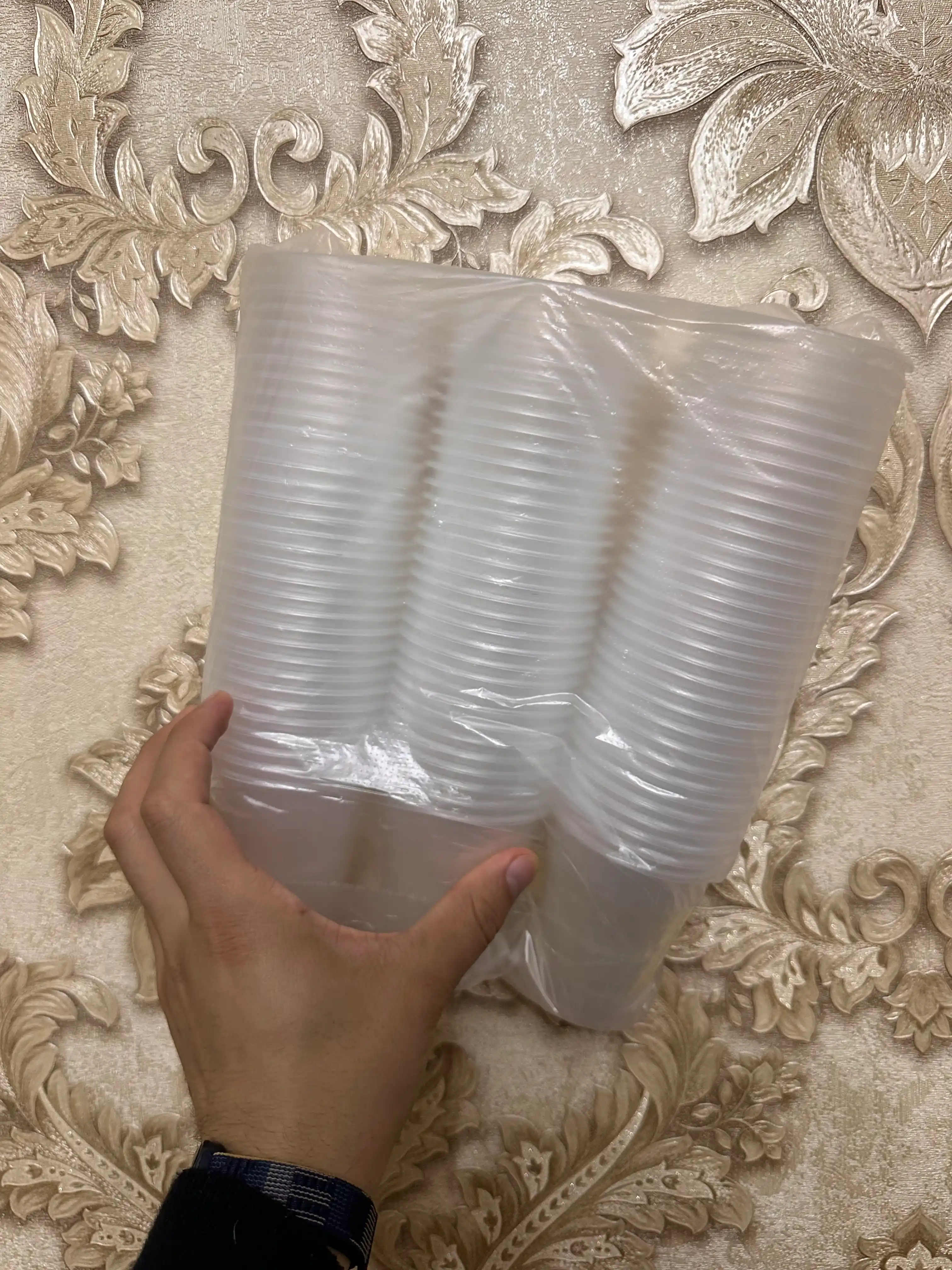 Kuler uchun bir martalik plastik stakan, 200 ml 100dona