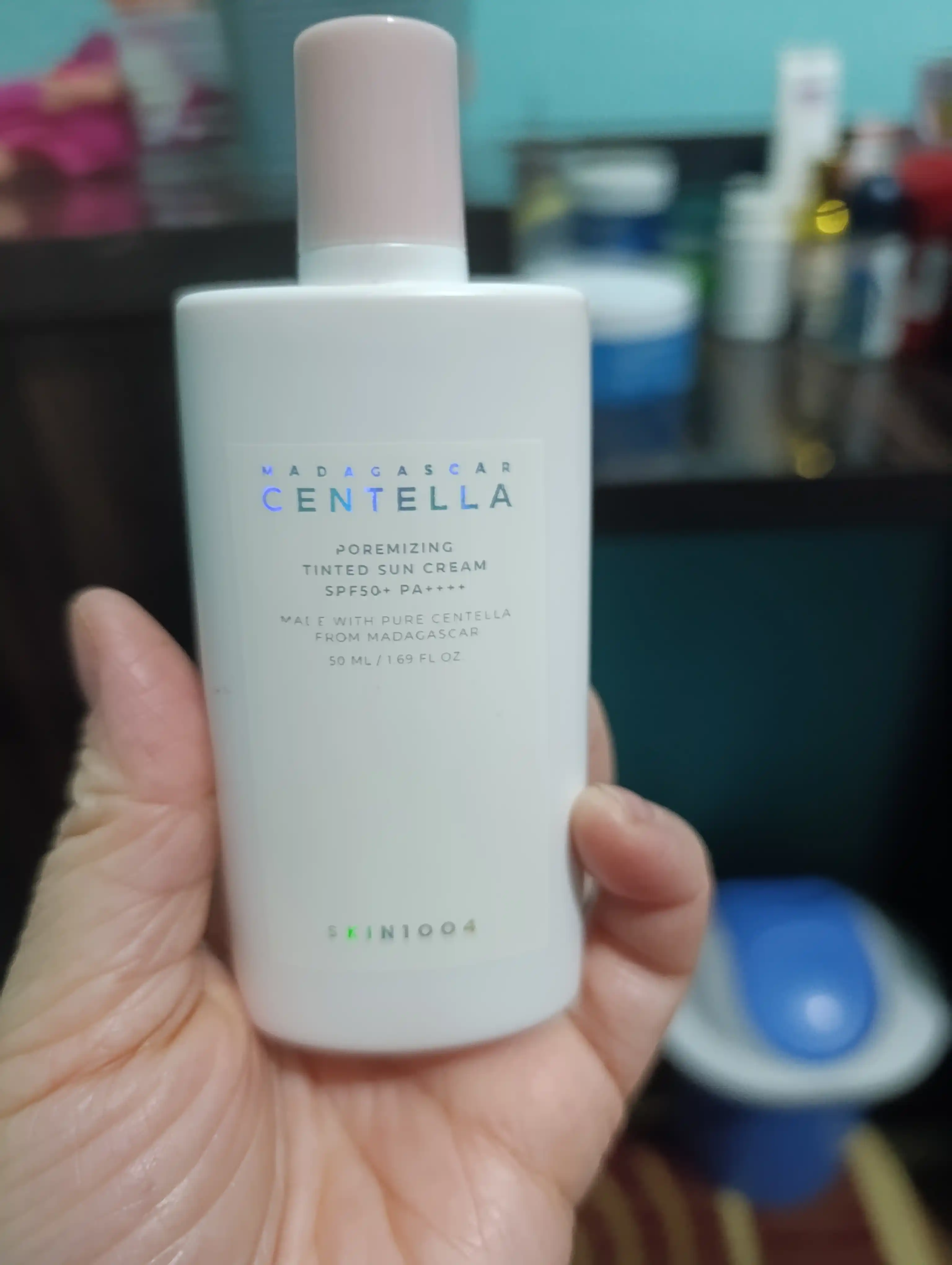SKIN1004 Centella SPF50+ – quyoshdan himoyalovchi krem, yengil va namlovchi, 50 ml