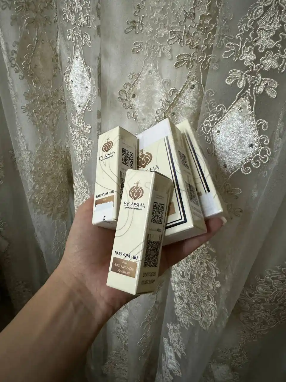 Erkaklar uchun parfyumlangan suv Tobacco Vanille asoslangan,3ml,5ml,10ml,20ml,30ml,100ml