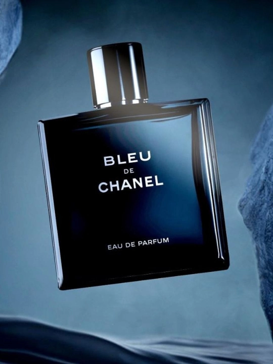 Erkaklar uchun parfyumlangan suv BLUE DE CHANEL 100 ml