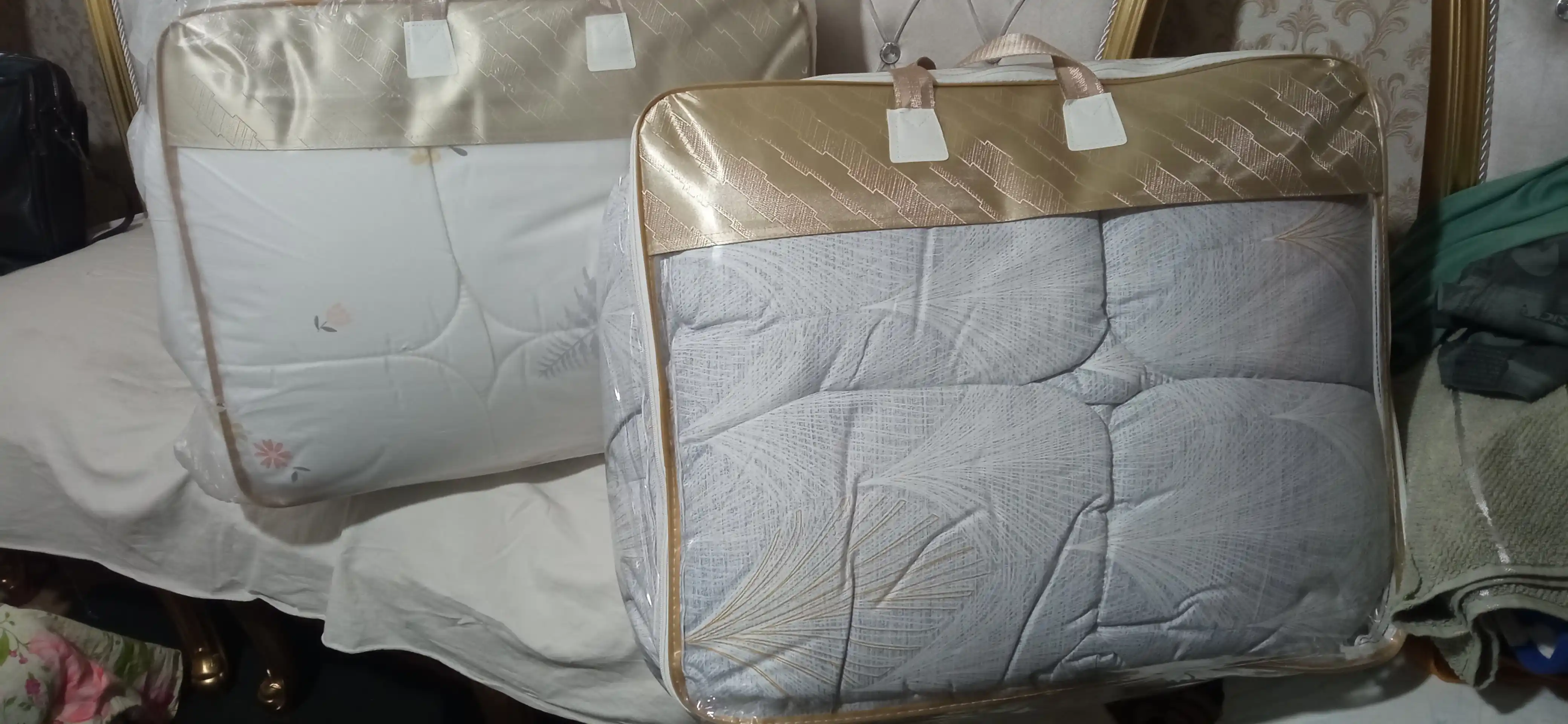 Qishki adyol, qalin va yumshoq, 3.5 kg